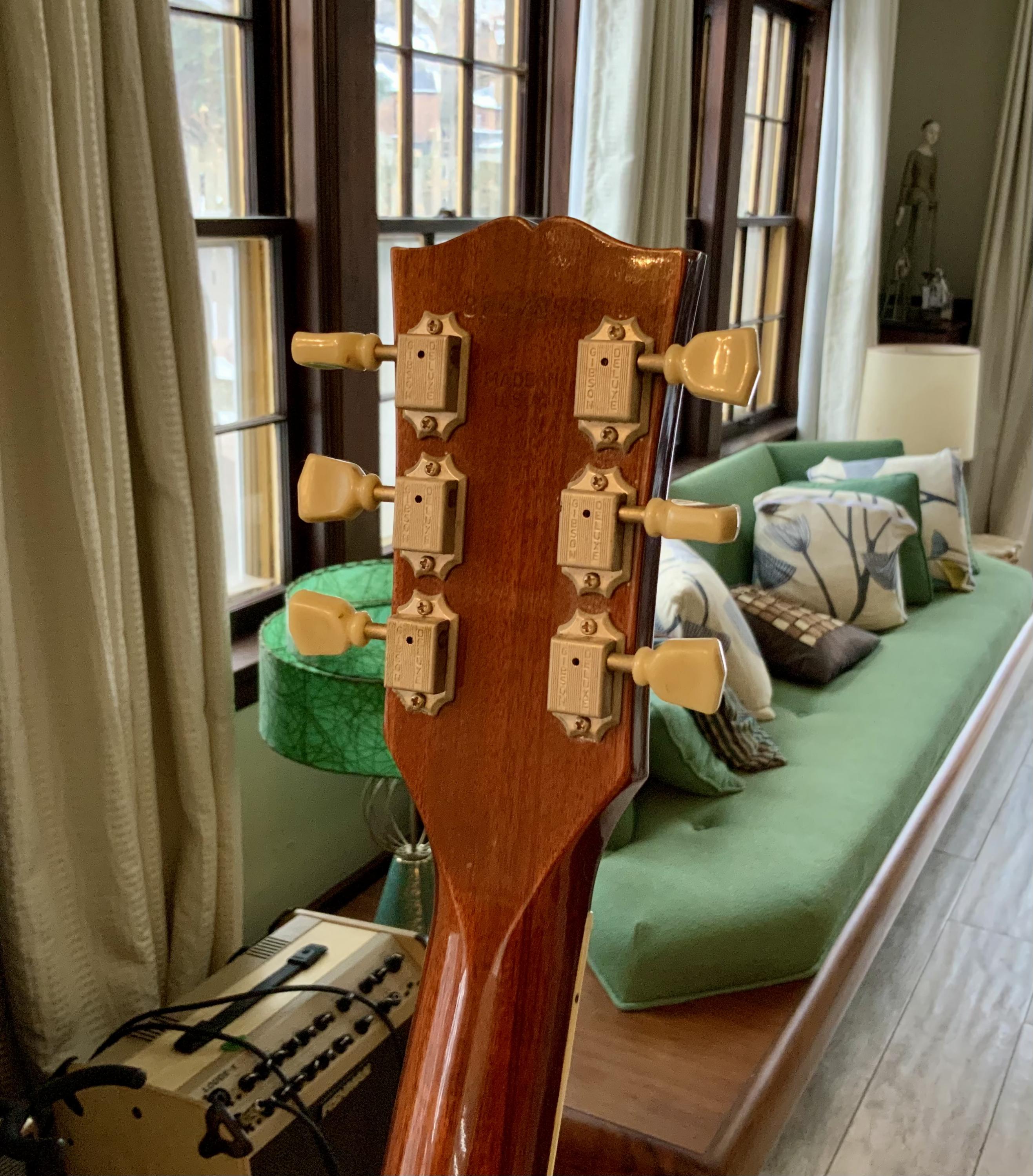 Necks of the mahogany era ES-175s-8c55be00-d488-4ed0-8d6f-31f200dfed7f-jpg