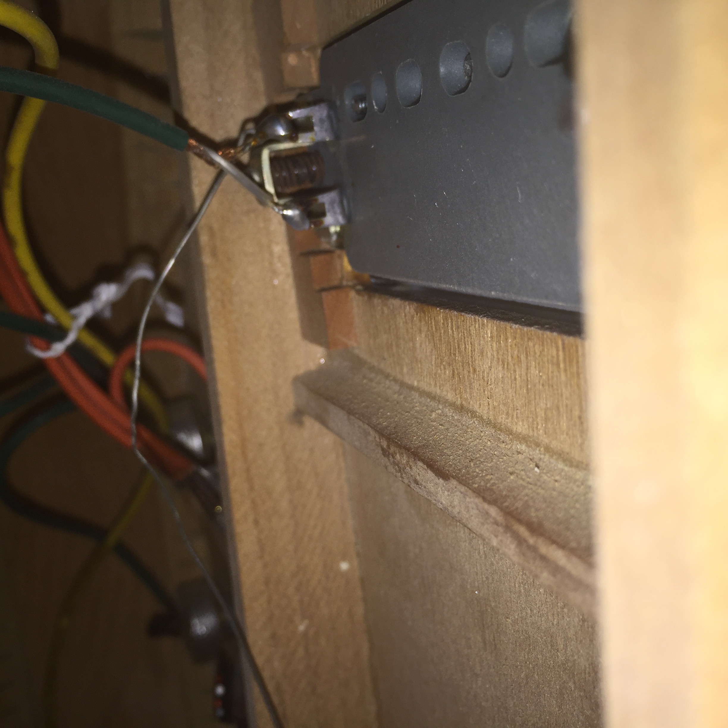 Inside hollowbodys – lockdown boredom relief-yamaha_ae11-jpg