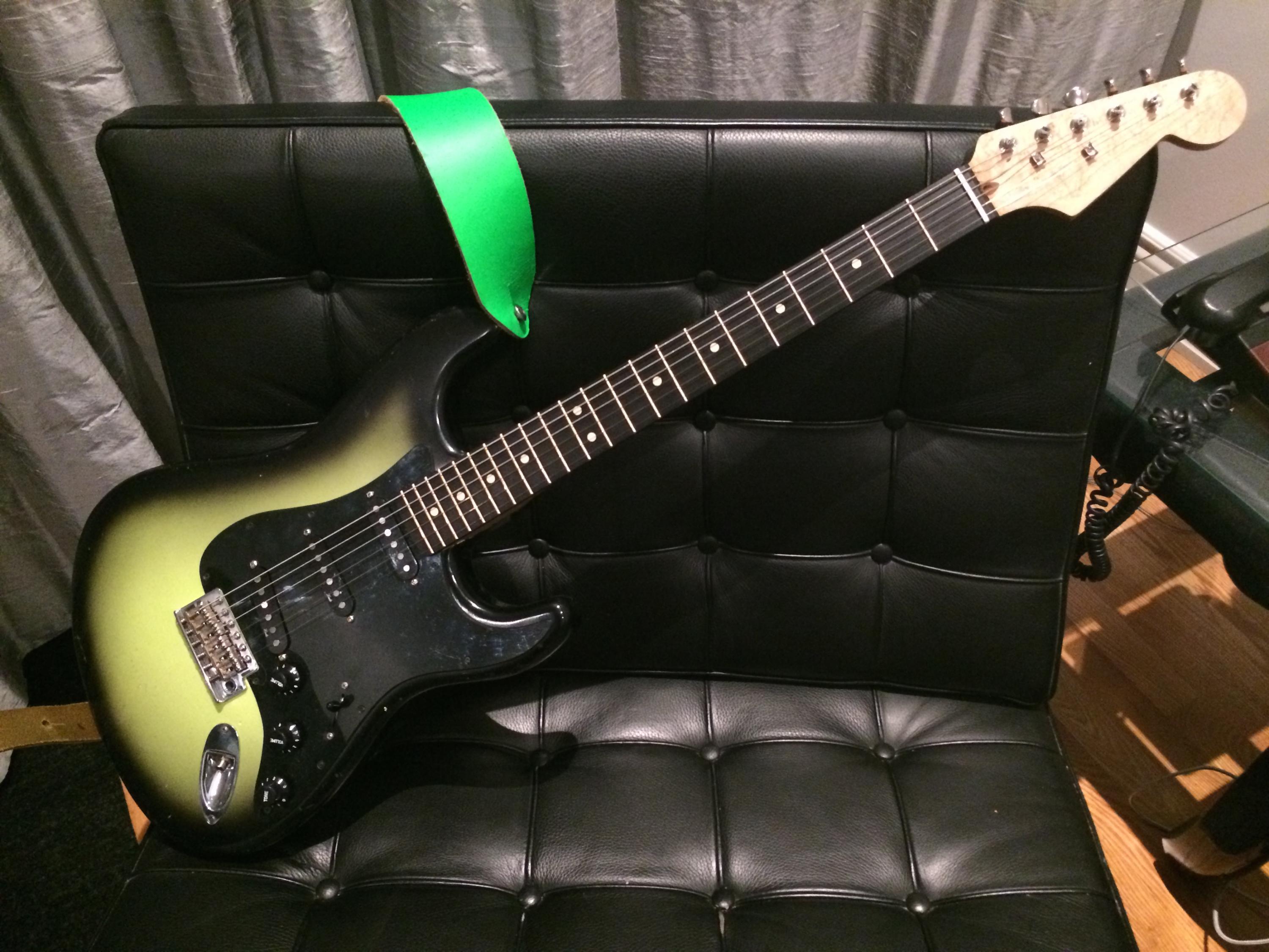 Green Heritage JS?-strat-sbc-neonburst-ebony-front_0666-jpg