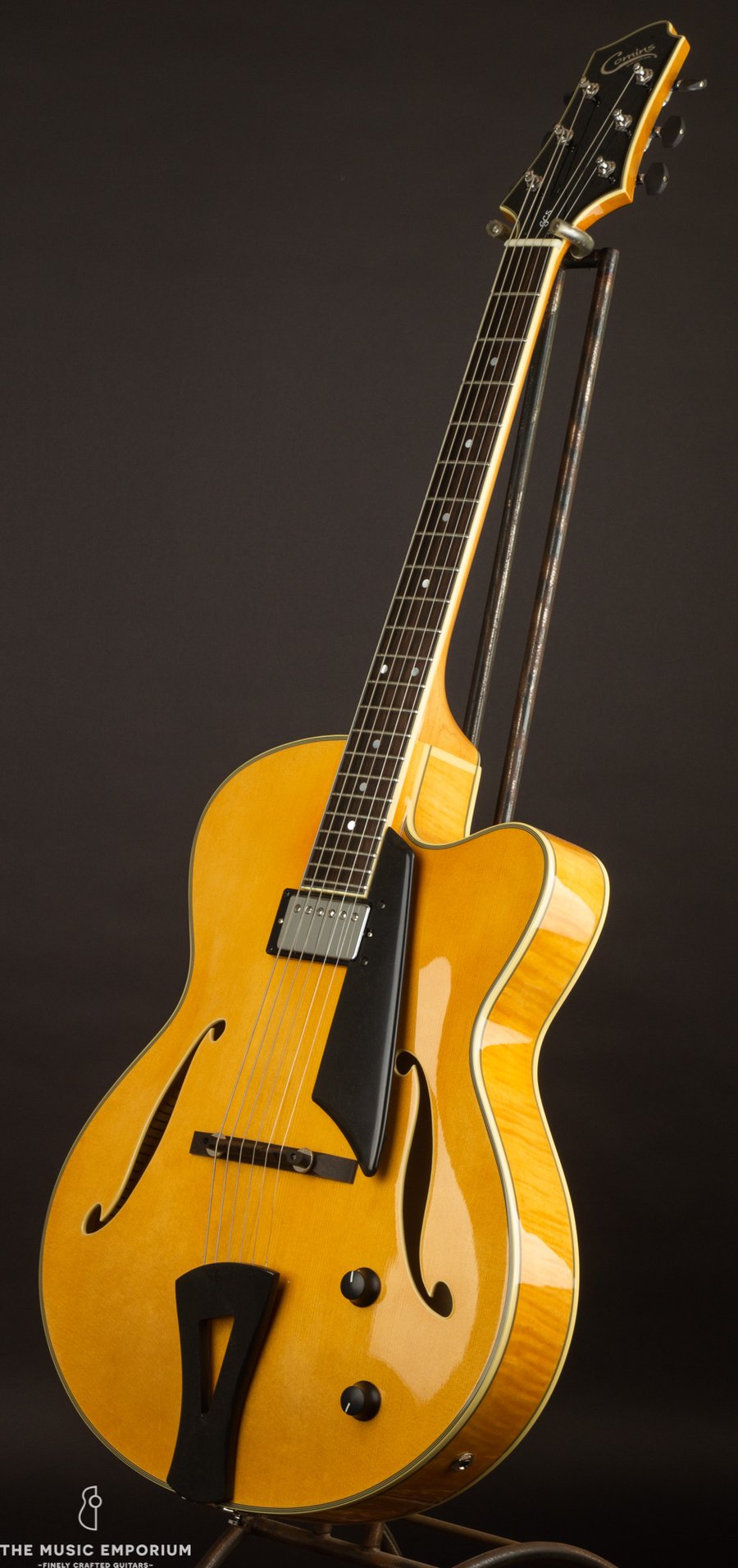 What is the Best Ibanez Jazz Guitar?-com-gcs16bl-web-6_900x-jpg
