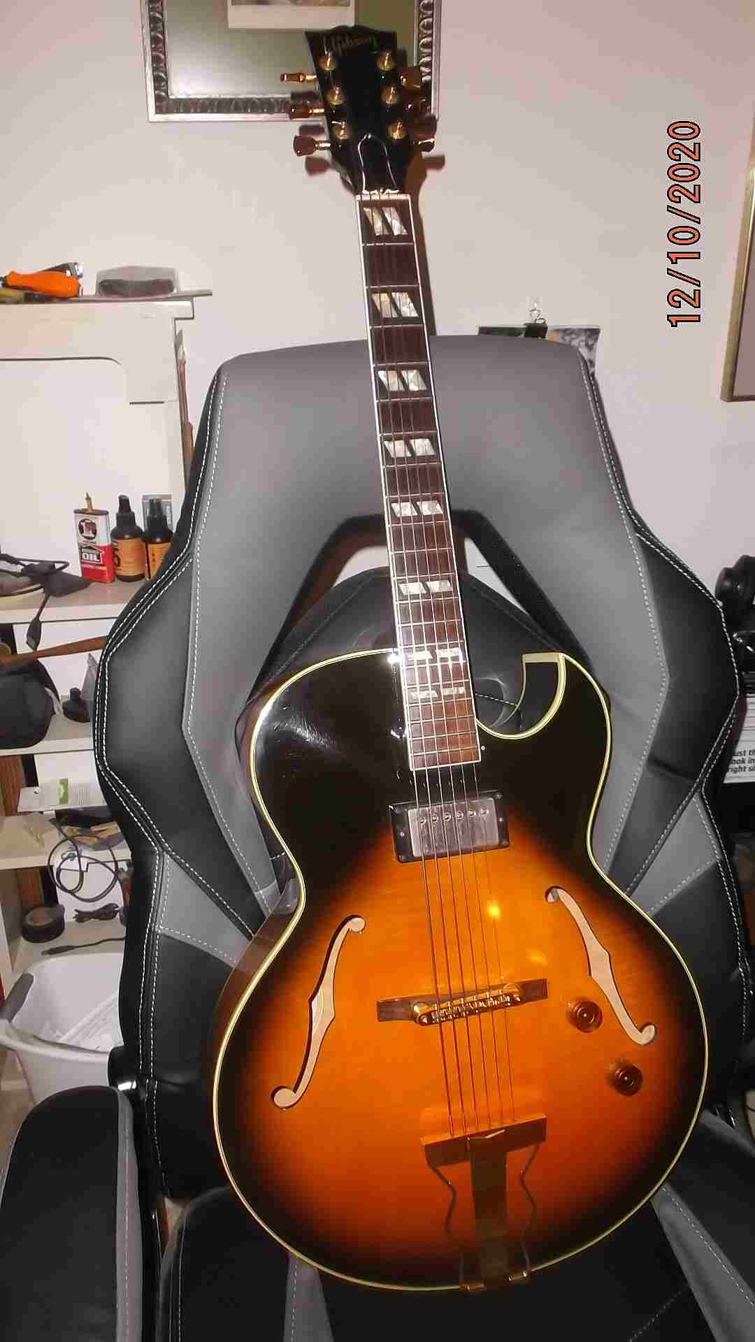 Looking for a Gibson ES-175 or L4... Any advise? New or used?-herb1-jpg