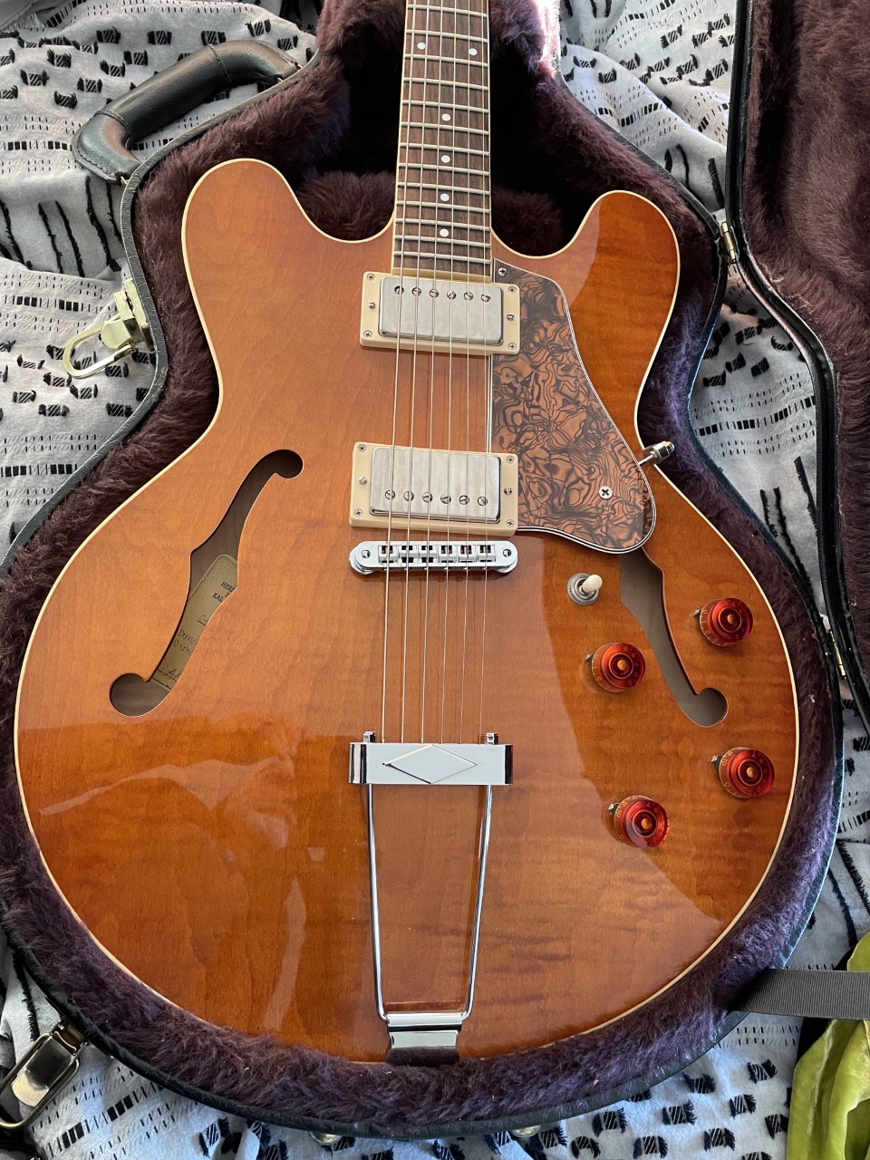 Heritage H-530 with some custom features-thumbnail_91e6146e-af86-4dbc-8504-3e013e949c5c-jpg