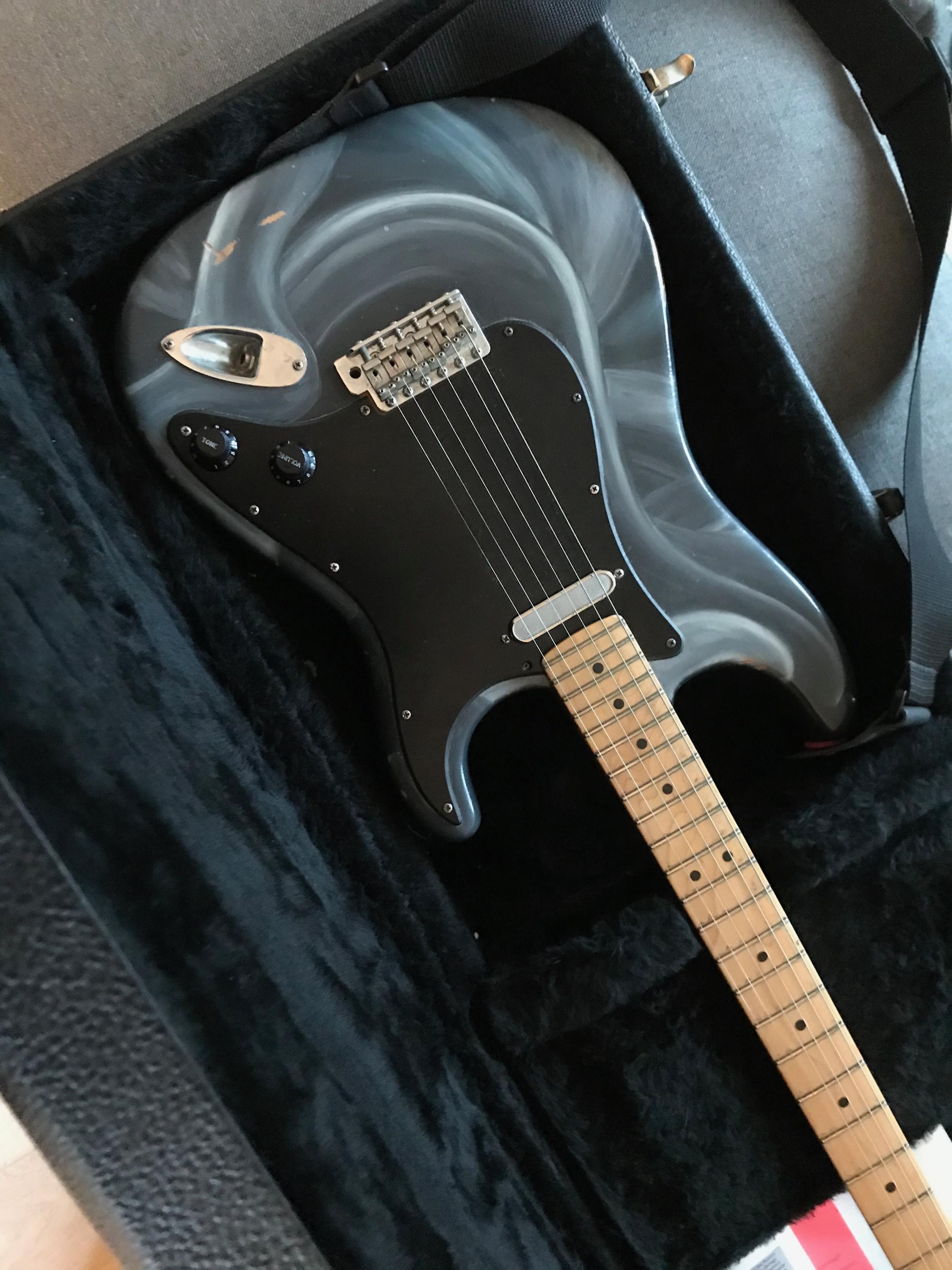 Jazz Strat question-img_0845-jpg