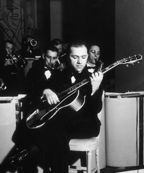 Archtop strings again-reuss-madhattan-room-jpeg