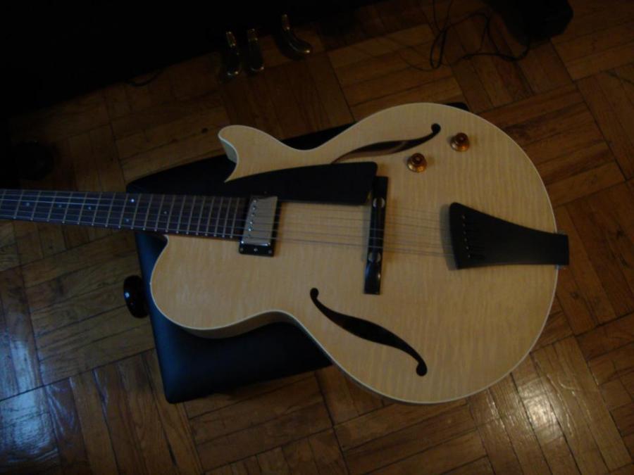 Collings Eastside LC-543160_484672198245932_1226703207_n-jpg