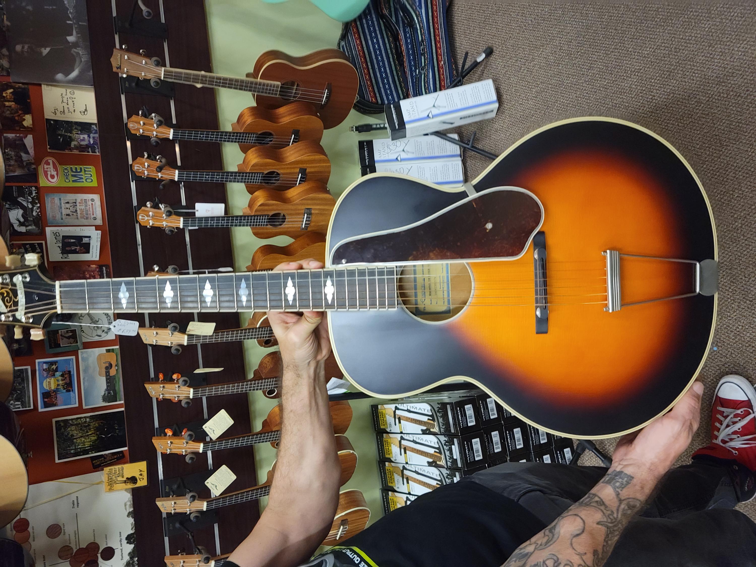 Epiphone Masterbuilt Deluxe-20210831_173908-jpg