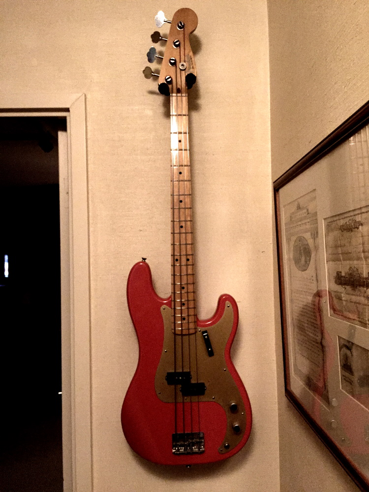 Who uses a guitar case at home?-pbass_small-jpg
