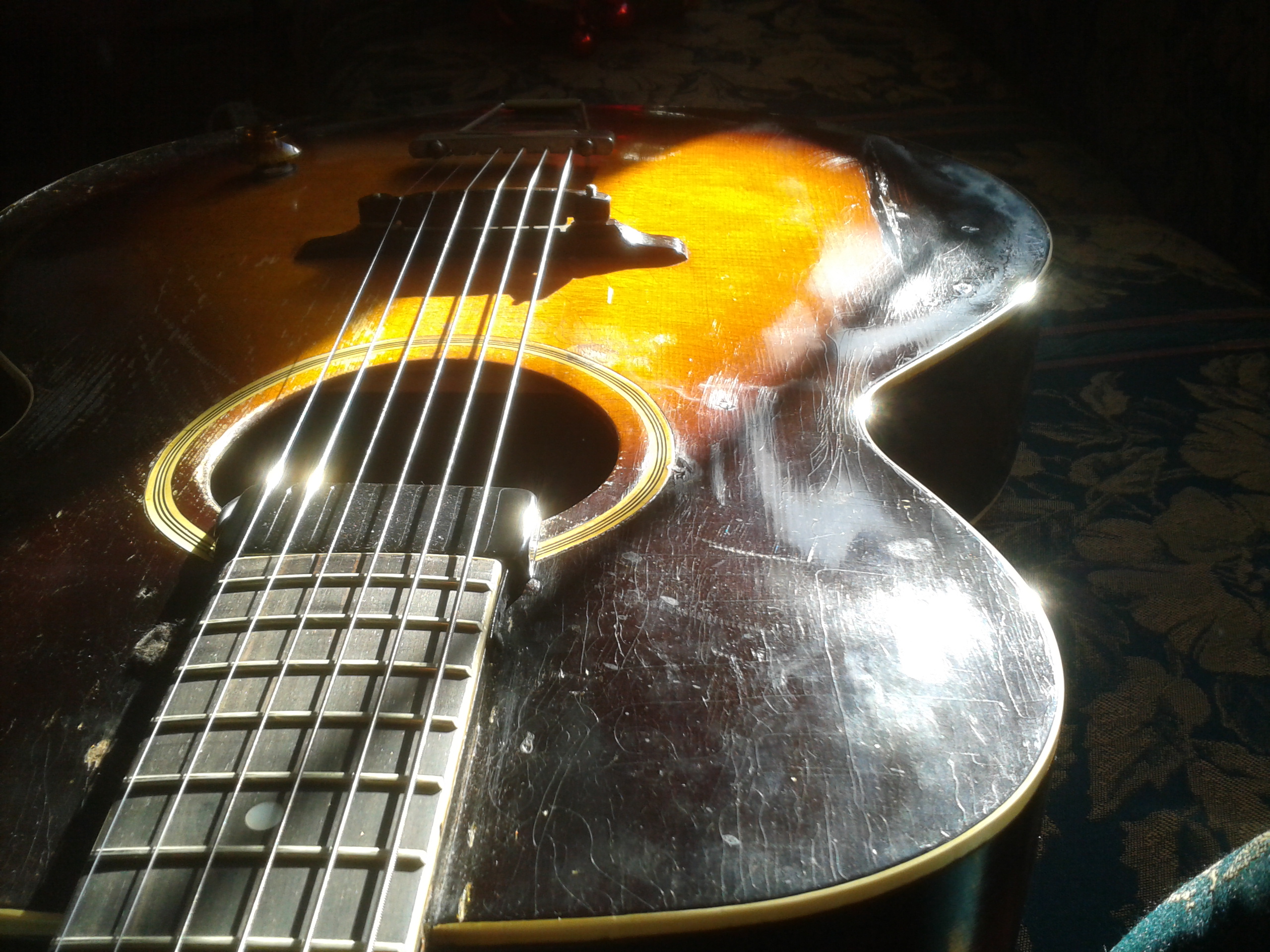 '55-'56 Gibson ES-350 - top plate wood-top-downward-jpg