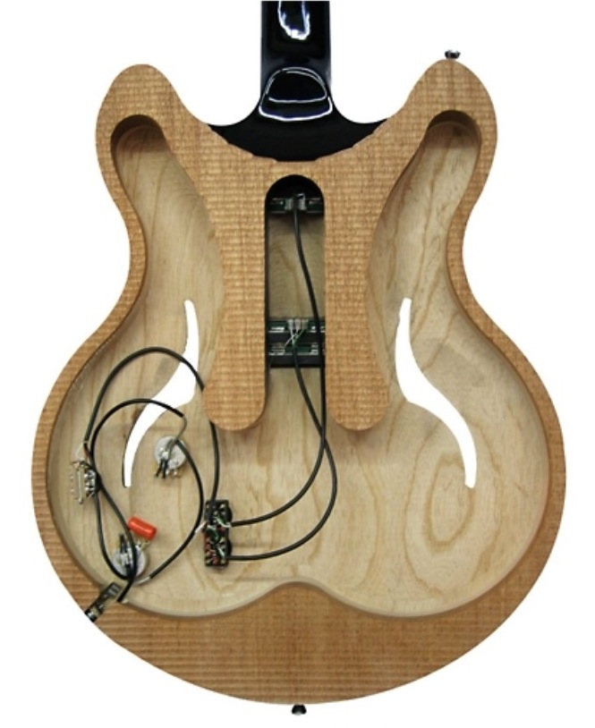 Semi-hollow guitar without full block?-vox-virage-dc-c-2008-inside-jpg