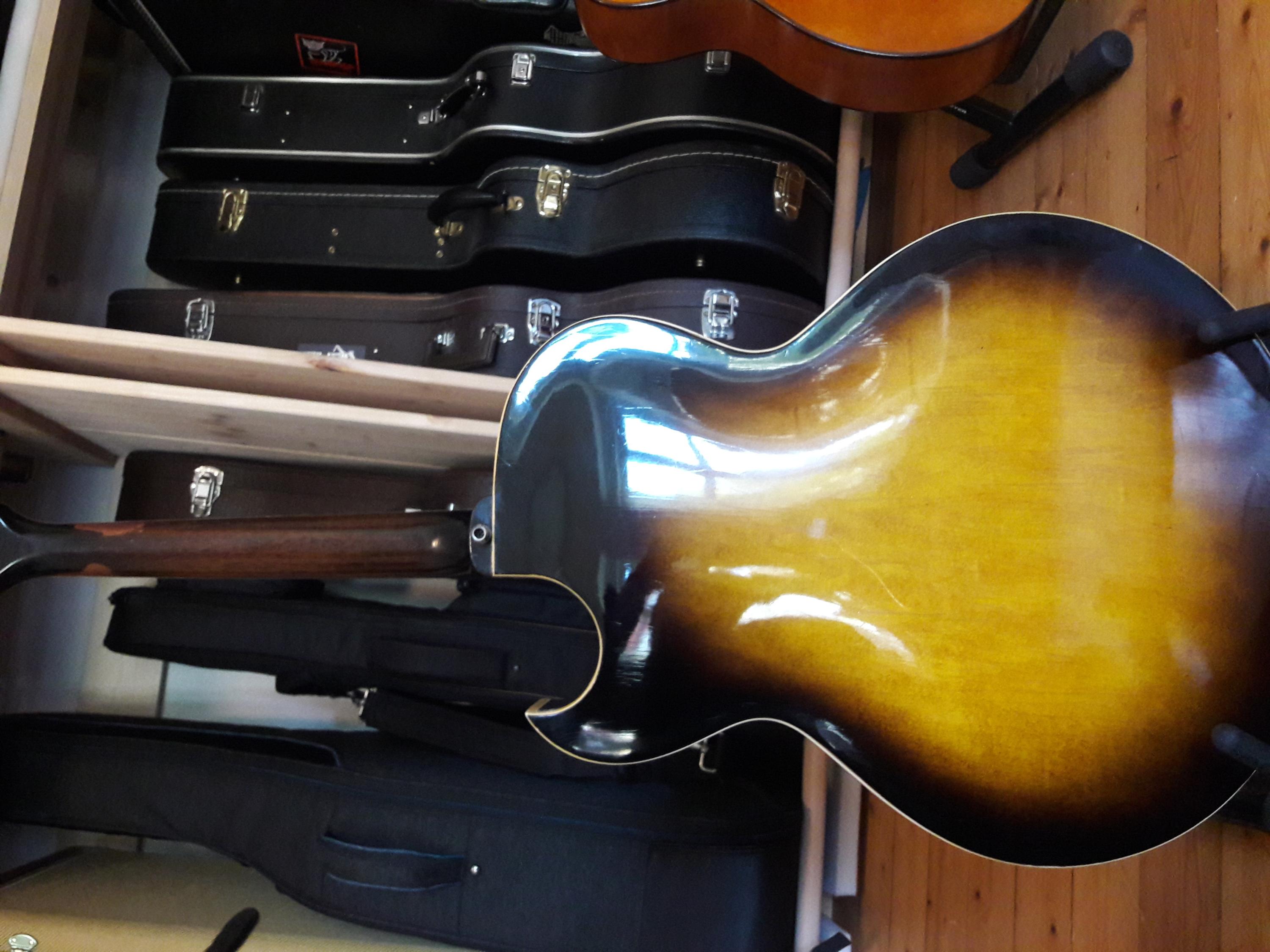 Thoughts On This Near Immaculate 1951 Gibson ES-175-20211022_084311-jpg