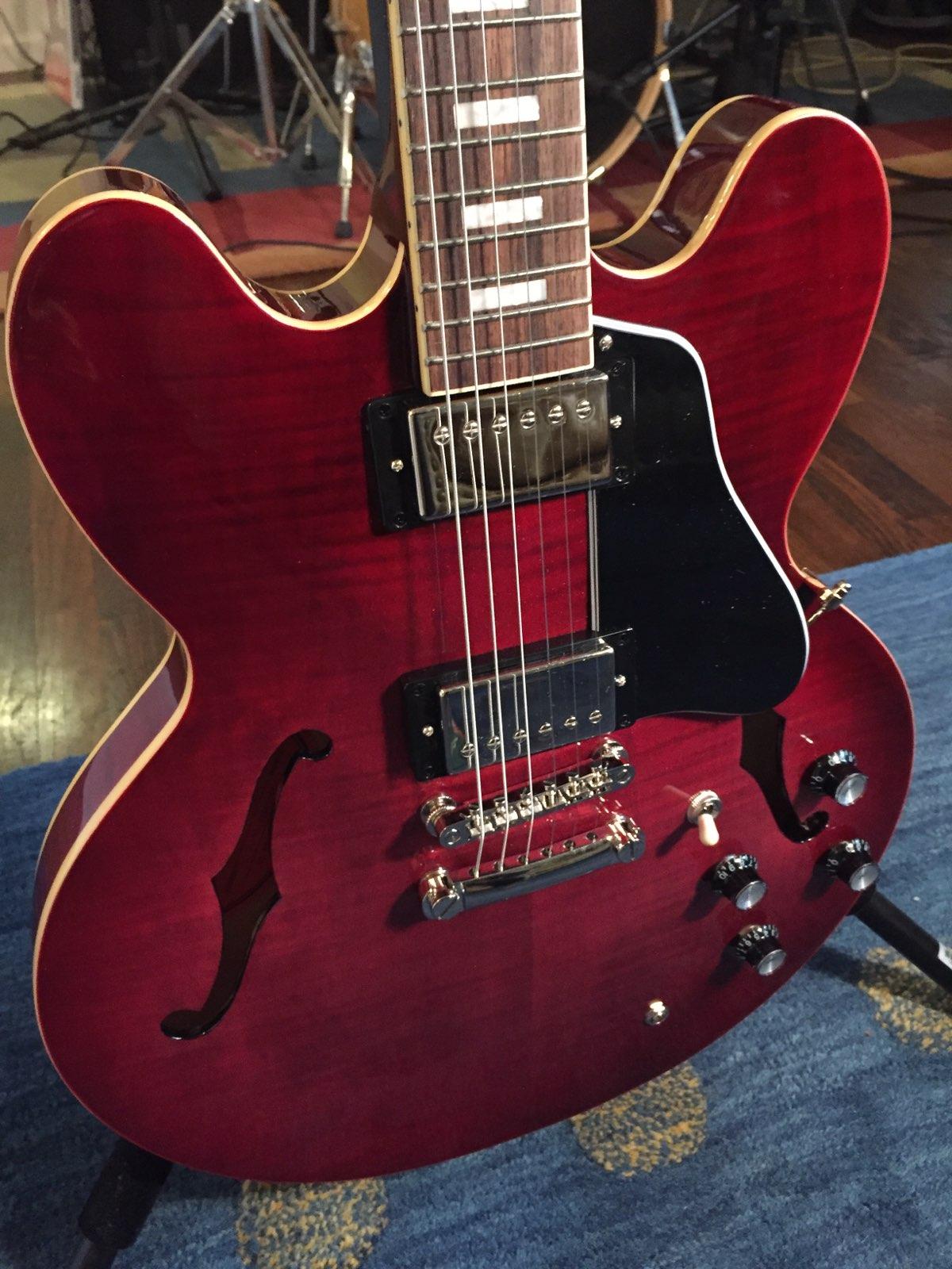 Epiphone es 335 Limited Edition Raspberry Burst-img_3033-jpg