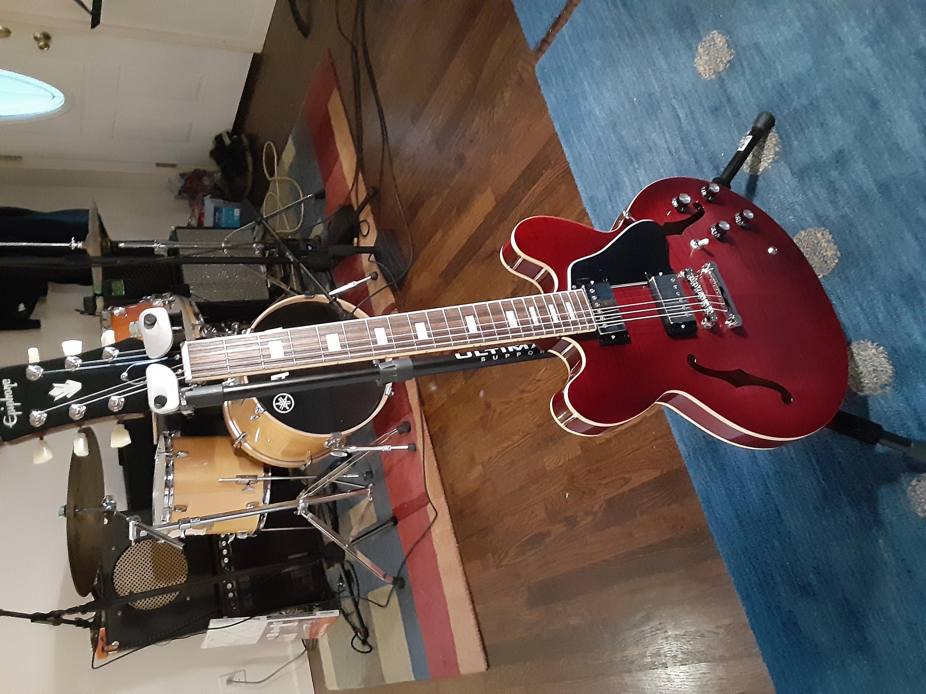 Epiphone es 335 Limited Edition Raspberry Burst-20211208_145913-jpg