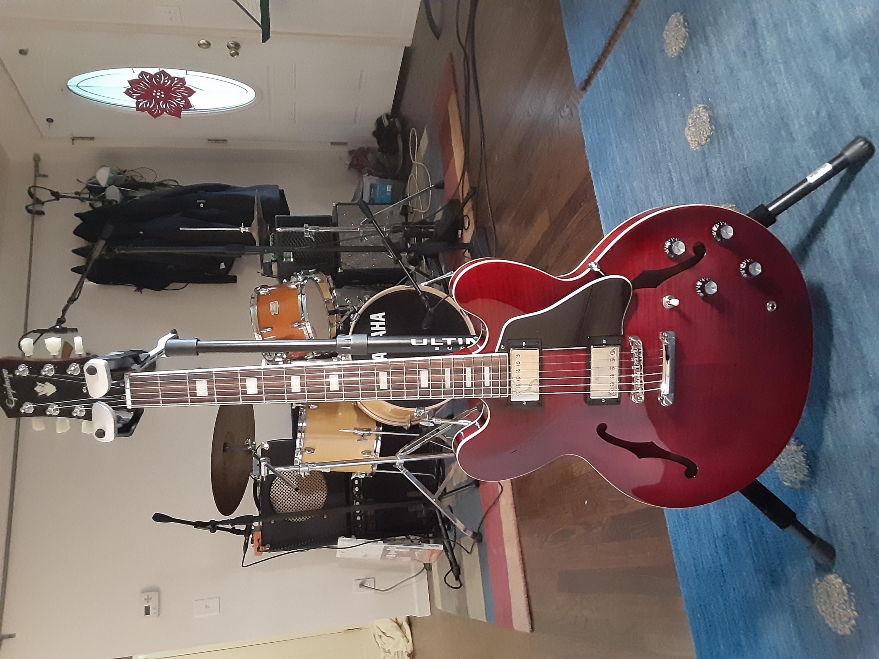 Epiphone es 335 Limited Edition Raspberry Burst-20211208_145409-jpg