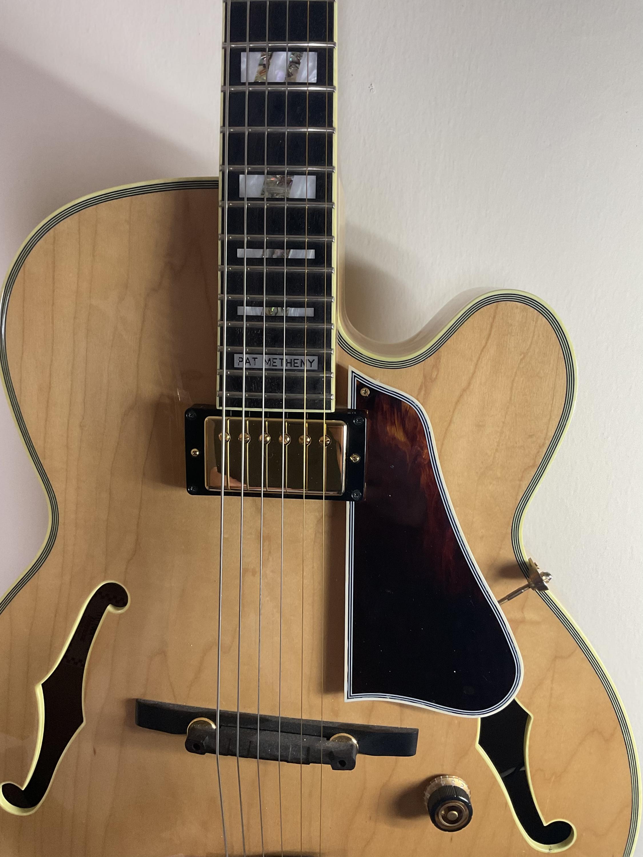 Ibanez AF220 - Didn't know this existed.-6efcc175-5944-4f67-97cc-05519efa133e-jpg