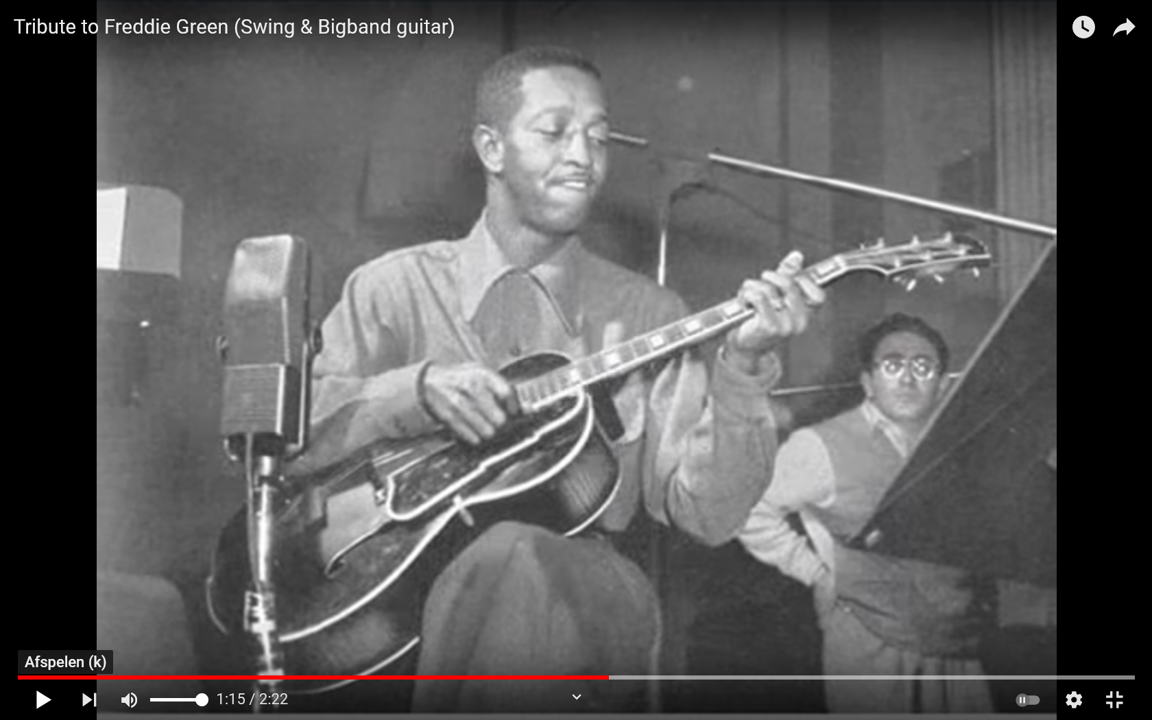 What is that thing on Freddie Green's guitar-afbeelding2-png