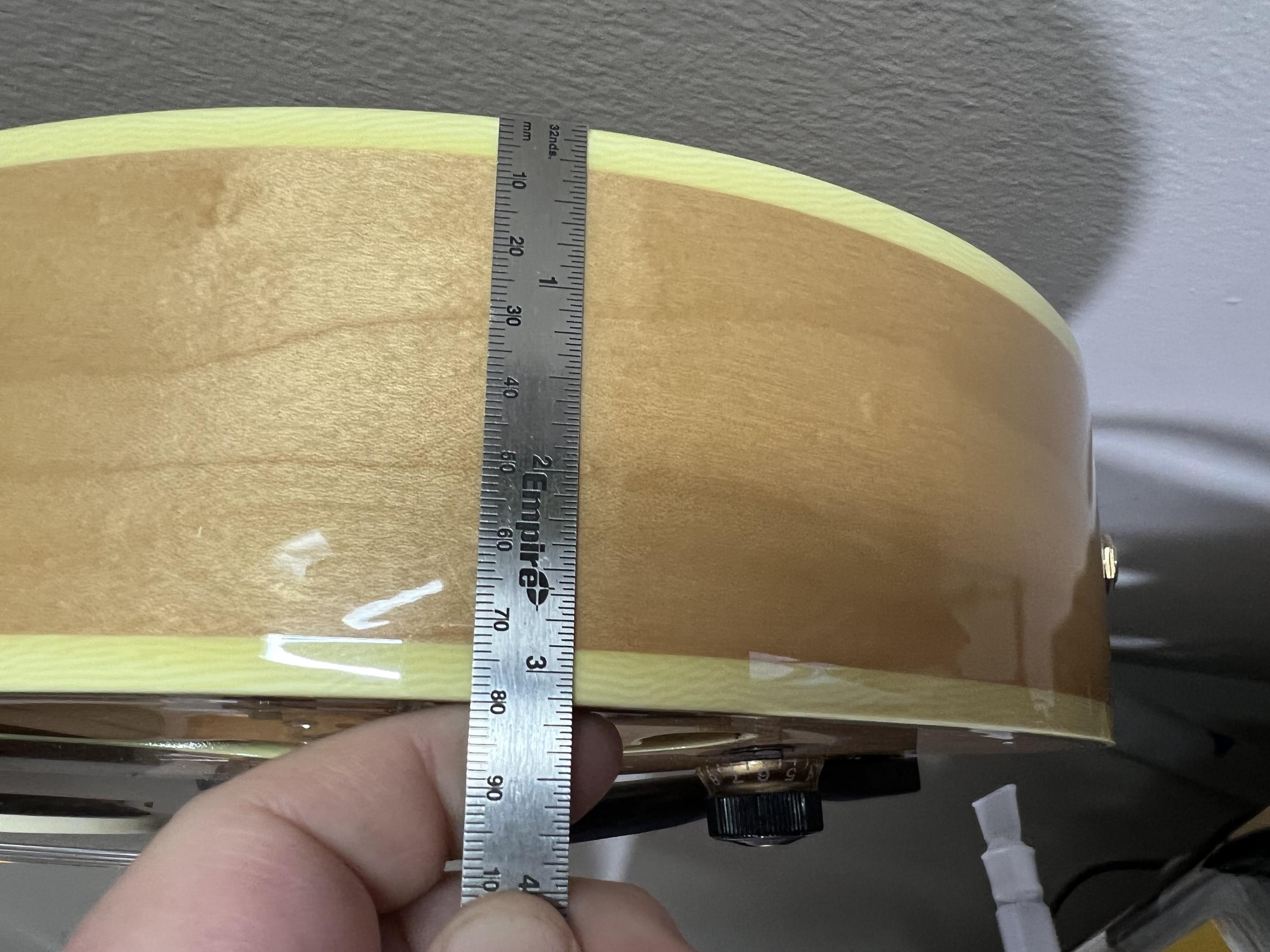 ** 2022  Ibanez  af2000-704fa0cd-28a7-41d1-b53b-8225101f74ab-jpg