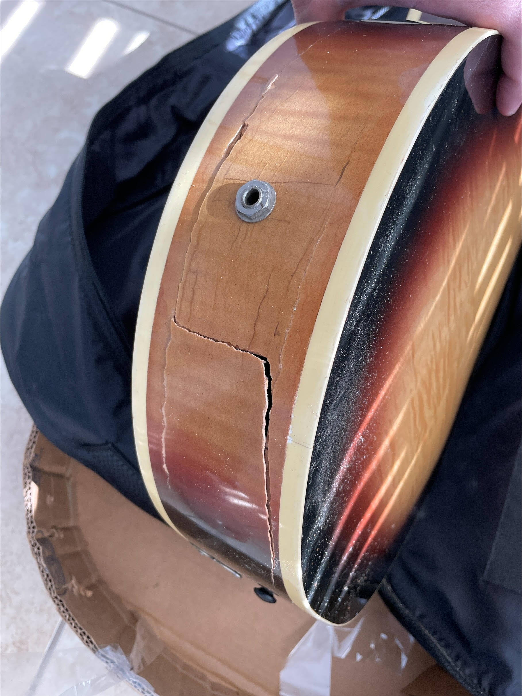 Need advice with guitar damaged in transit...-2-jpg