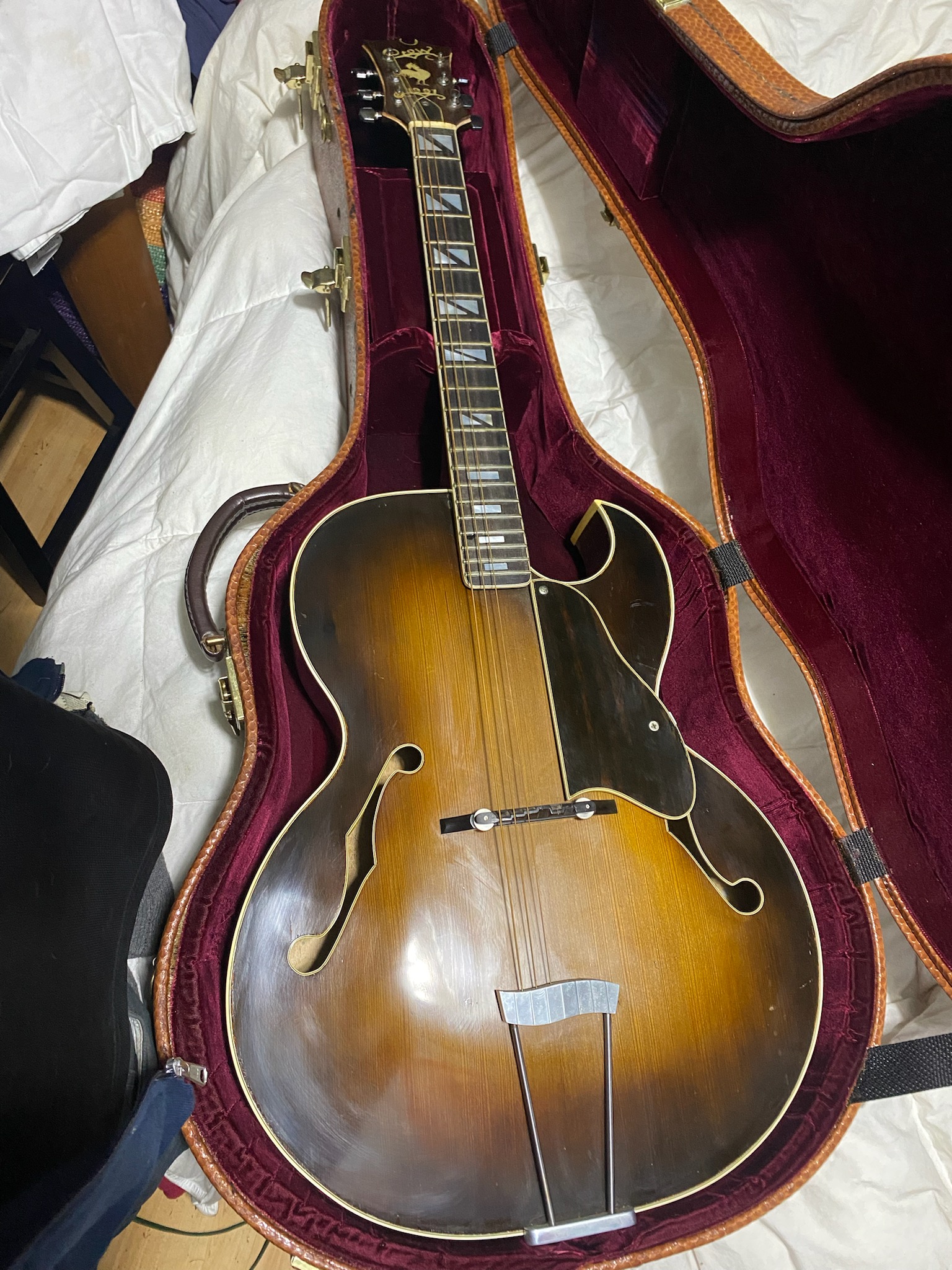 Arhur Crow Archtop-56-jpeg