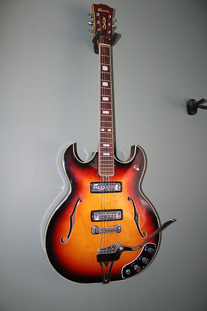 What's the guitar?-iu-jpeg