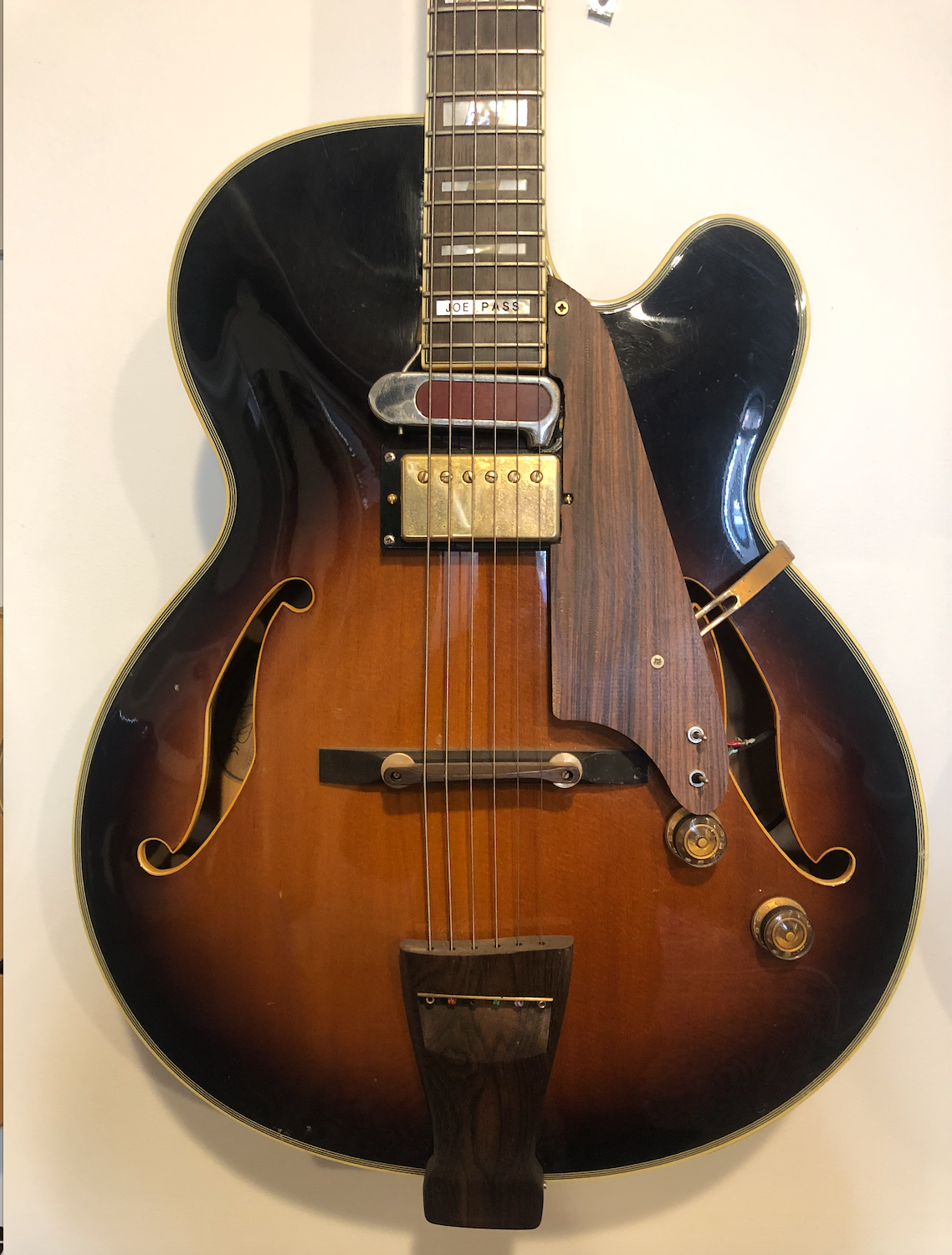 *DNGD* Ibanez JP-20 (1990) - Gibson Herb Ellis Es-165 (2004)-screen-shot-2022-02-19-3-13-19-pm-png
