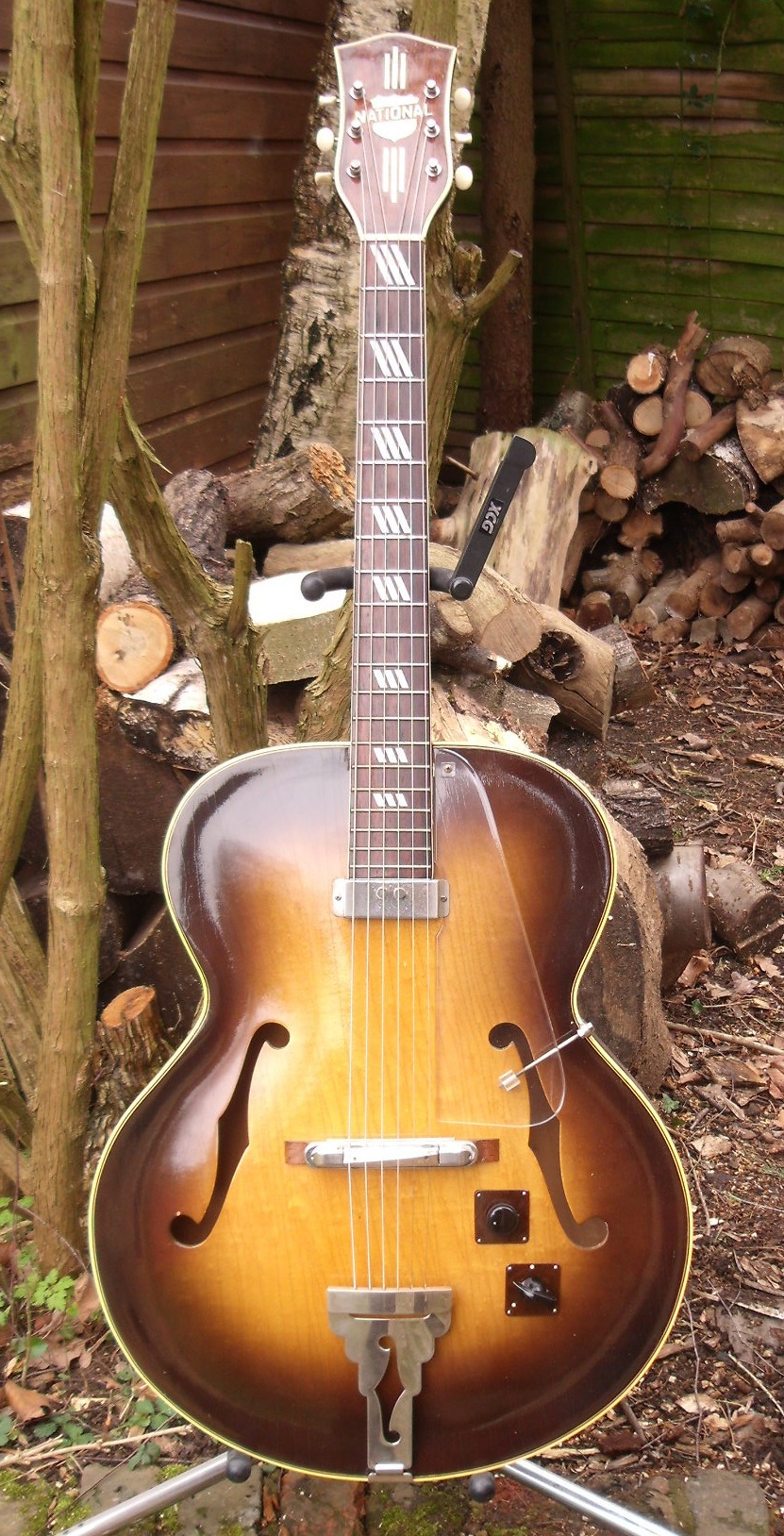 " A Gibson National Aristocrat " ??-dscf2464-jpg