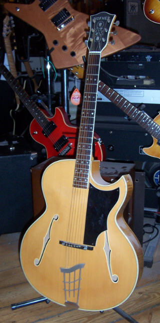 Where are the Hofner full body, (single) florentine cutaway specimens?-hof-477-blond-jpeg