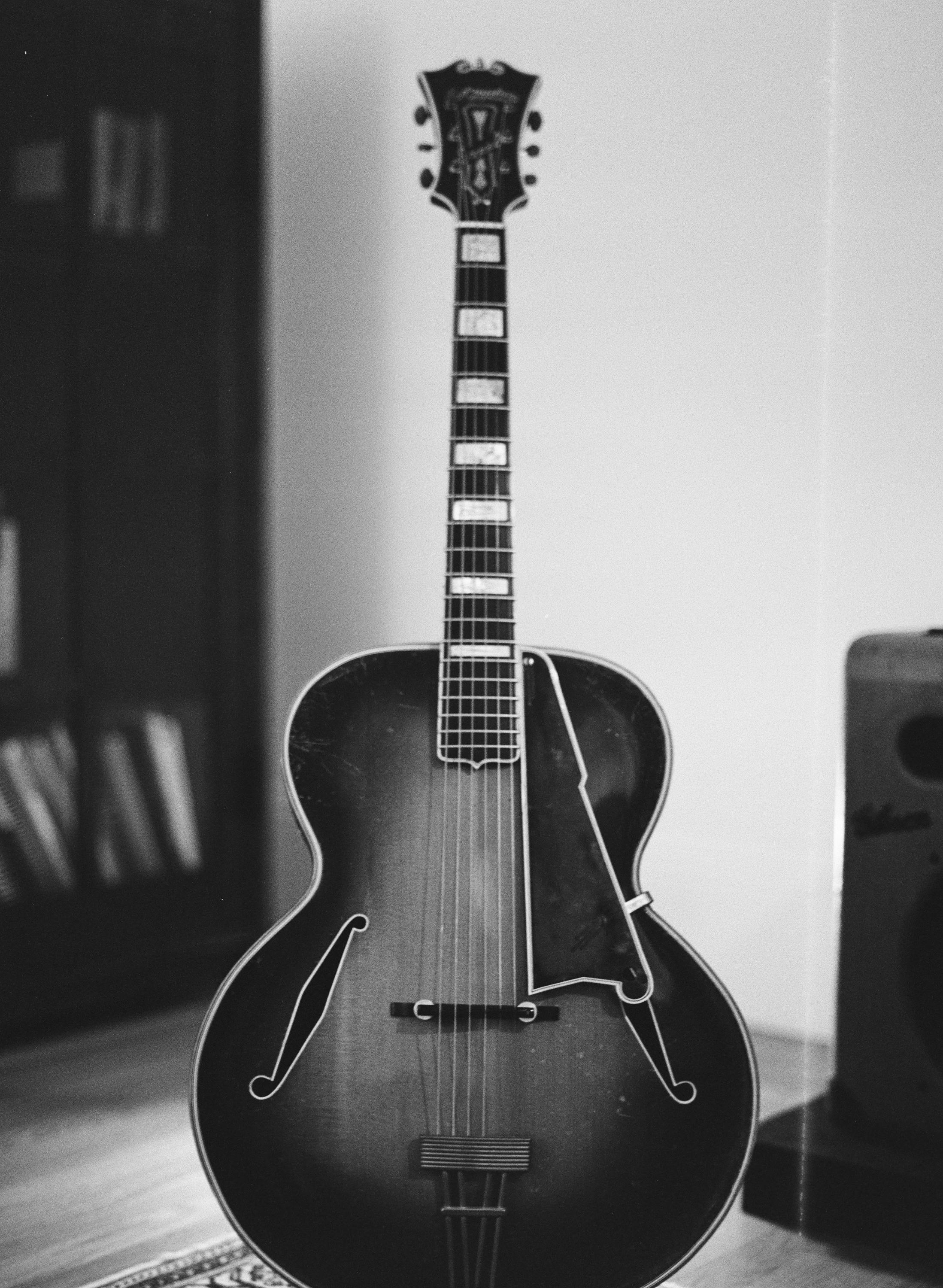 1936 D'Angelico Excel-9b60642f-890f-4166-b98e-6c20fdba721b_1_201_a-jpg