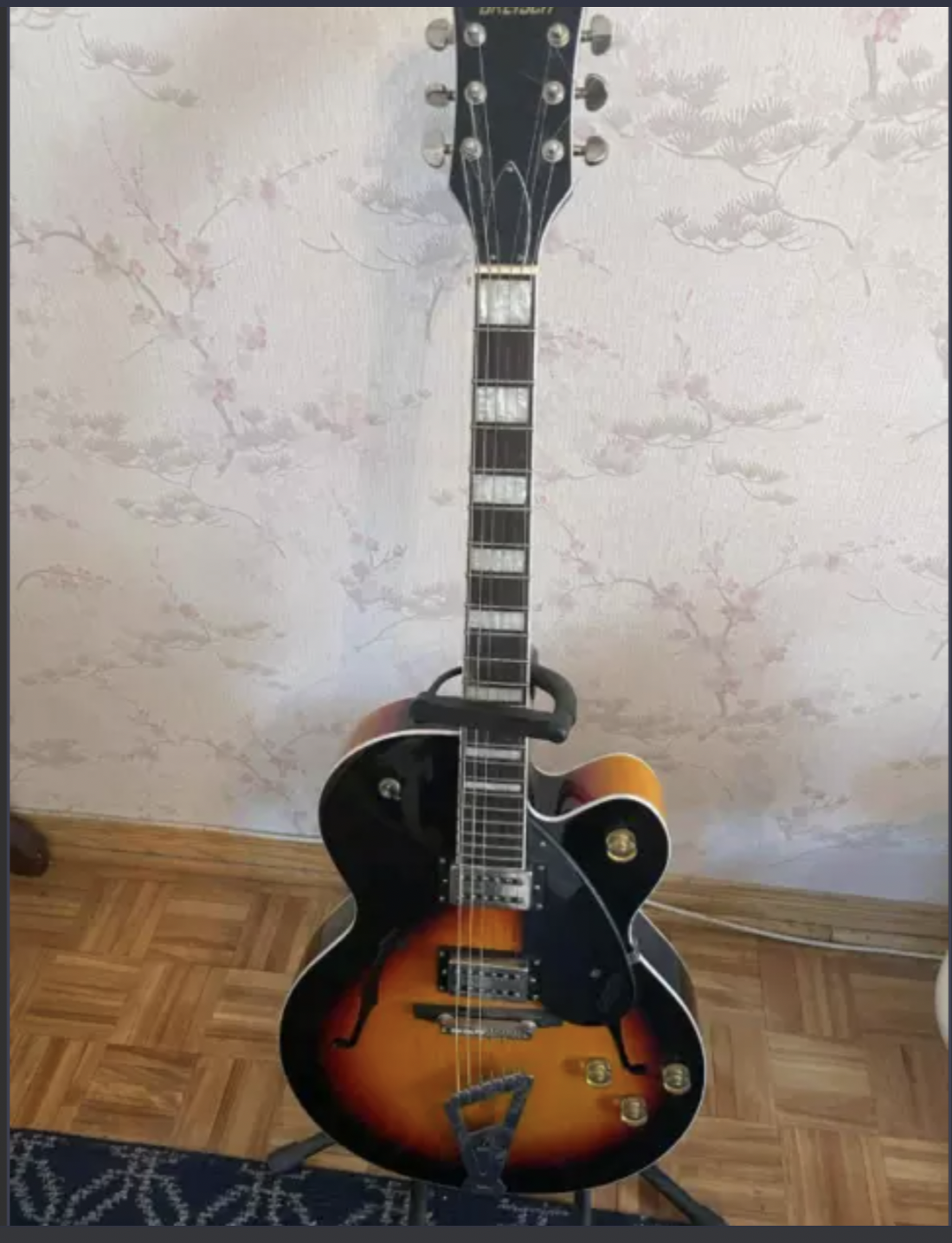 Gretsch - Which one is this?-screen-shot-2022-04-06-17-40-27-png