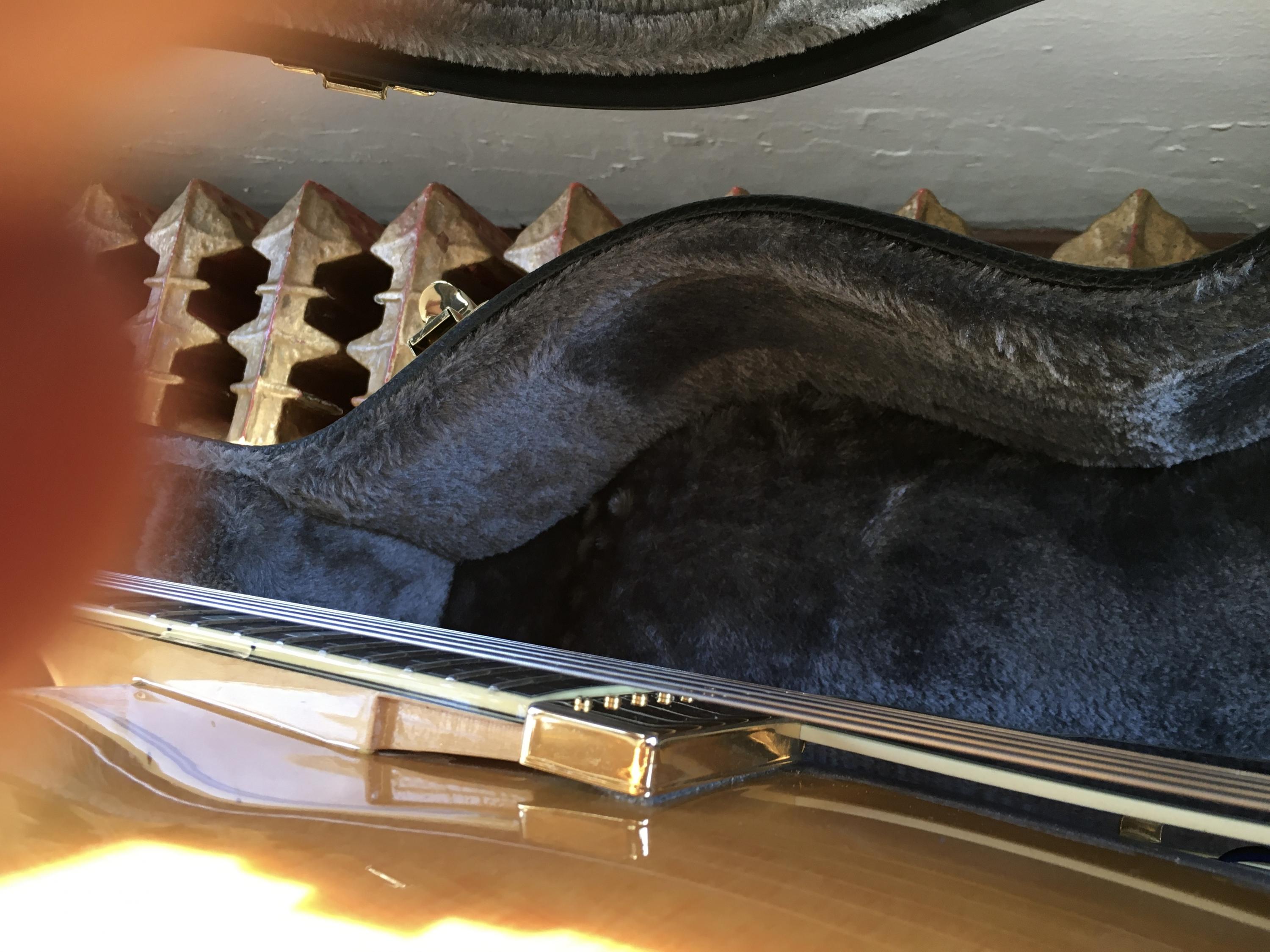 D'angelico EXL-1 floating pickup-f1cd652c-fd7b-499b-a685-9e55c73144c2_1_201_a-jpg