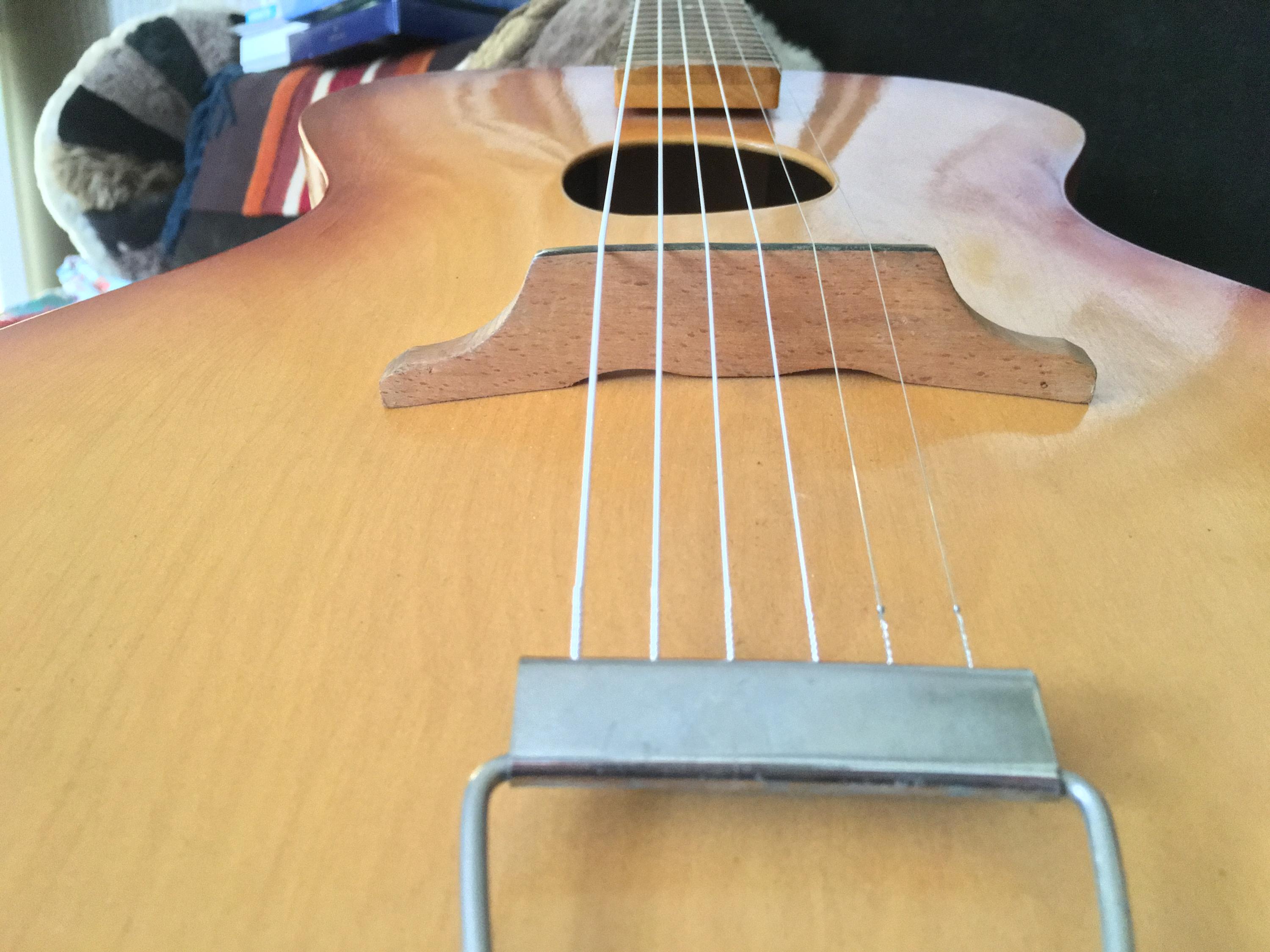 Archtop with laminated or solid wood. How to find out?-img_4304-jpg