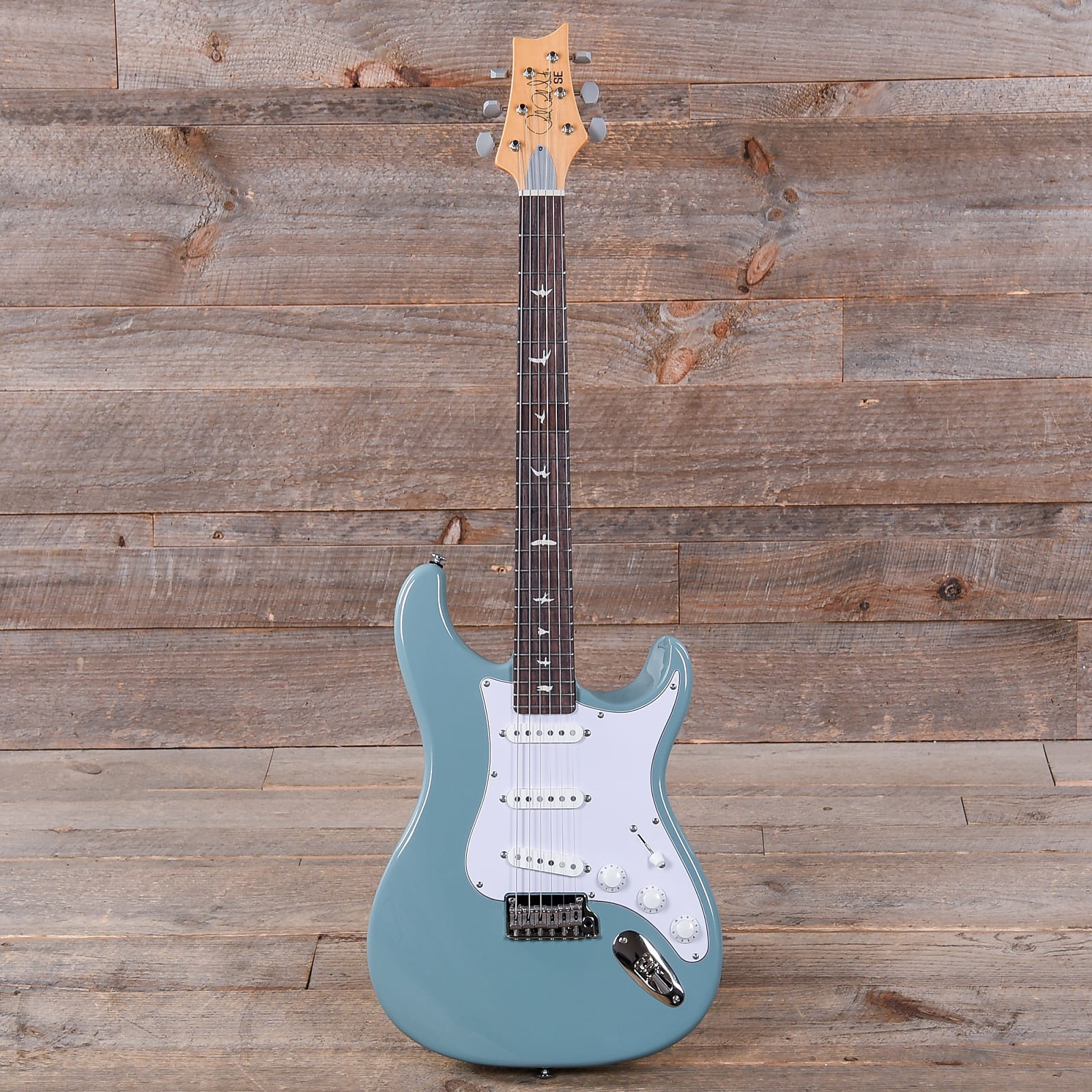 New Strat-55f5c0ea-f8f3-455c-98fb-3e9e2655b2ff-jpeg