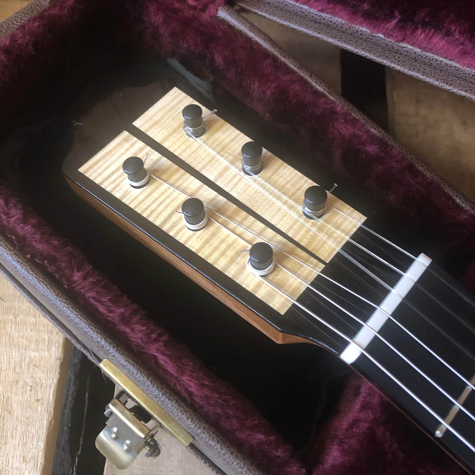 School Me on Classical Guitars-9847a4c8-fca3-4be0-9ed9-5d3acd595d49-jpeg