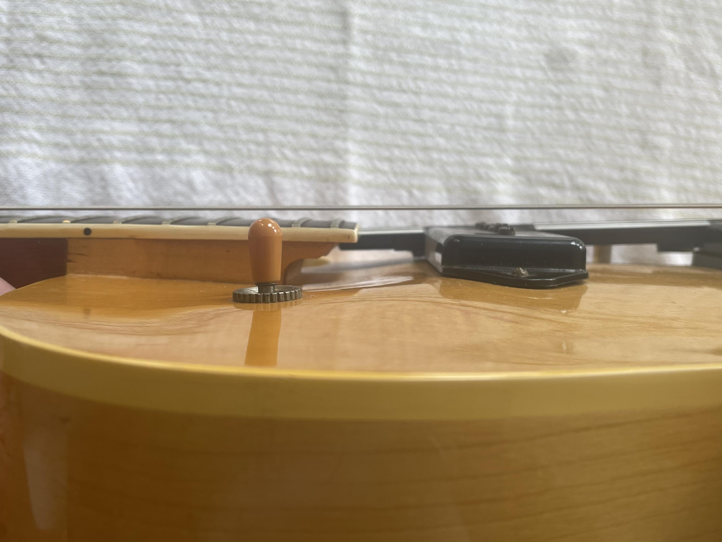 Gibson ES-225 - Neck position, sunken top? Please have a look!-540c7dde-58a4-47f6-b48b-e224a97c39b4-jpg