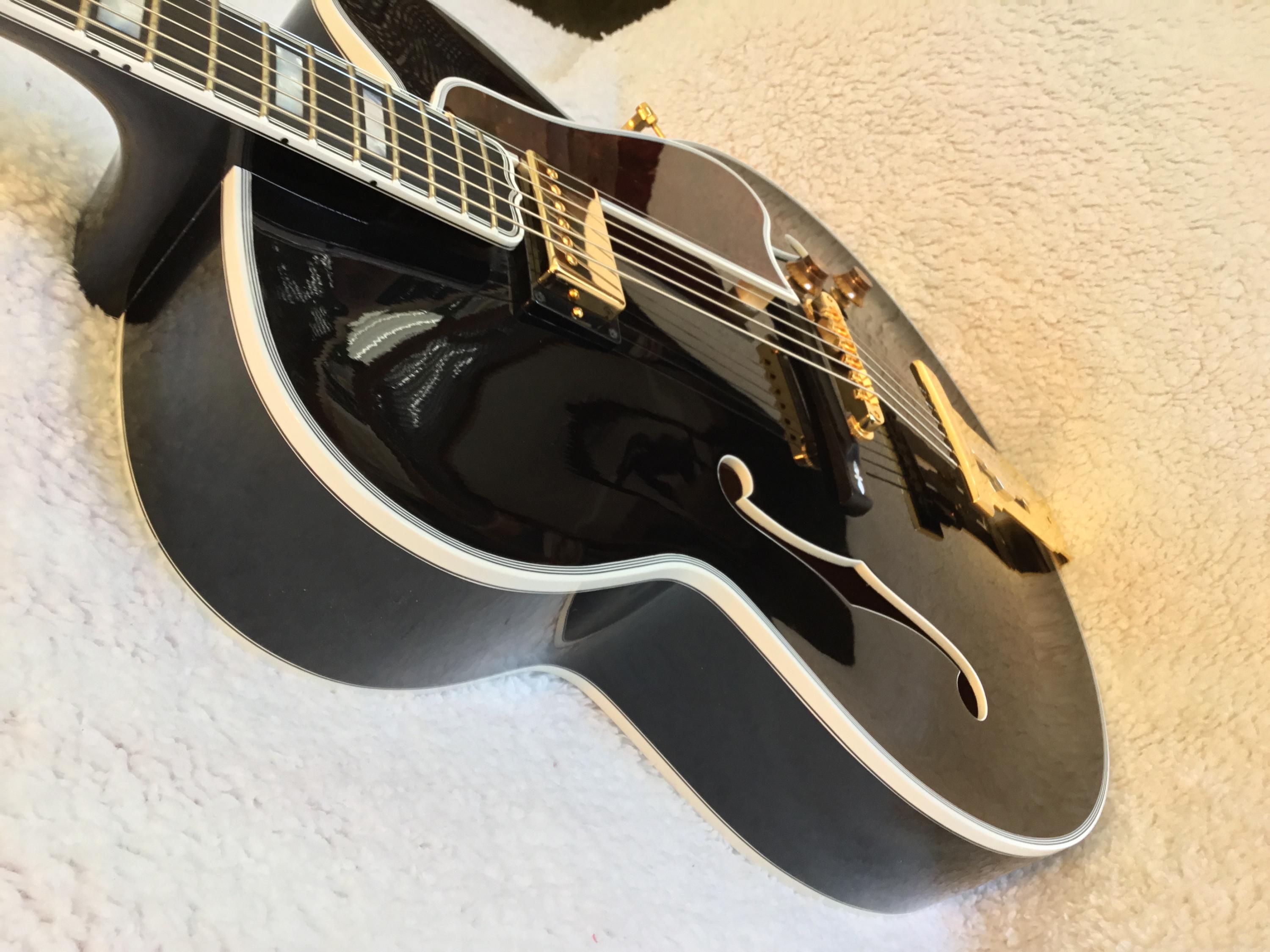 2022 Gibson L-5-53203d9c-917c-45cc-b190-eed520e93d32-jpg