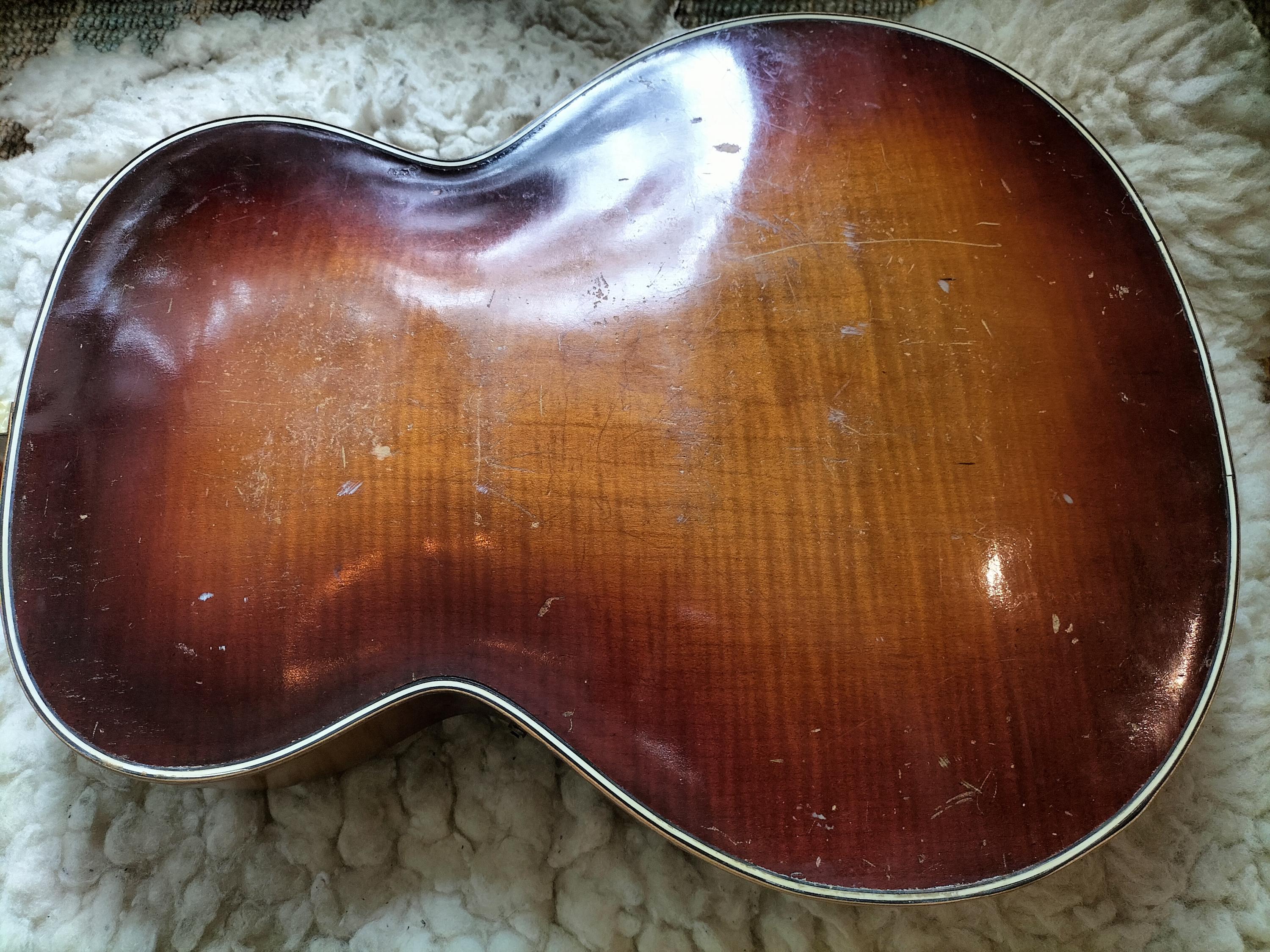 Old H&ouml;fner Archtop-img20220714145145-jpg