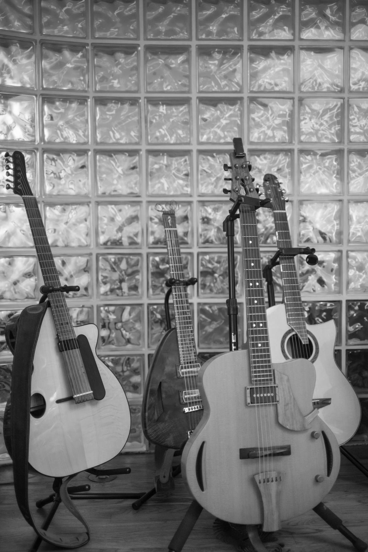 Ari Lehtela Guitars?-four-graces-1000106-jpg