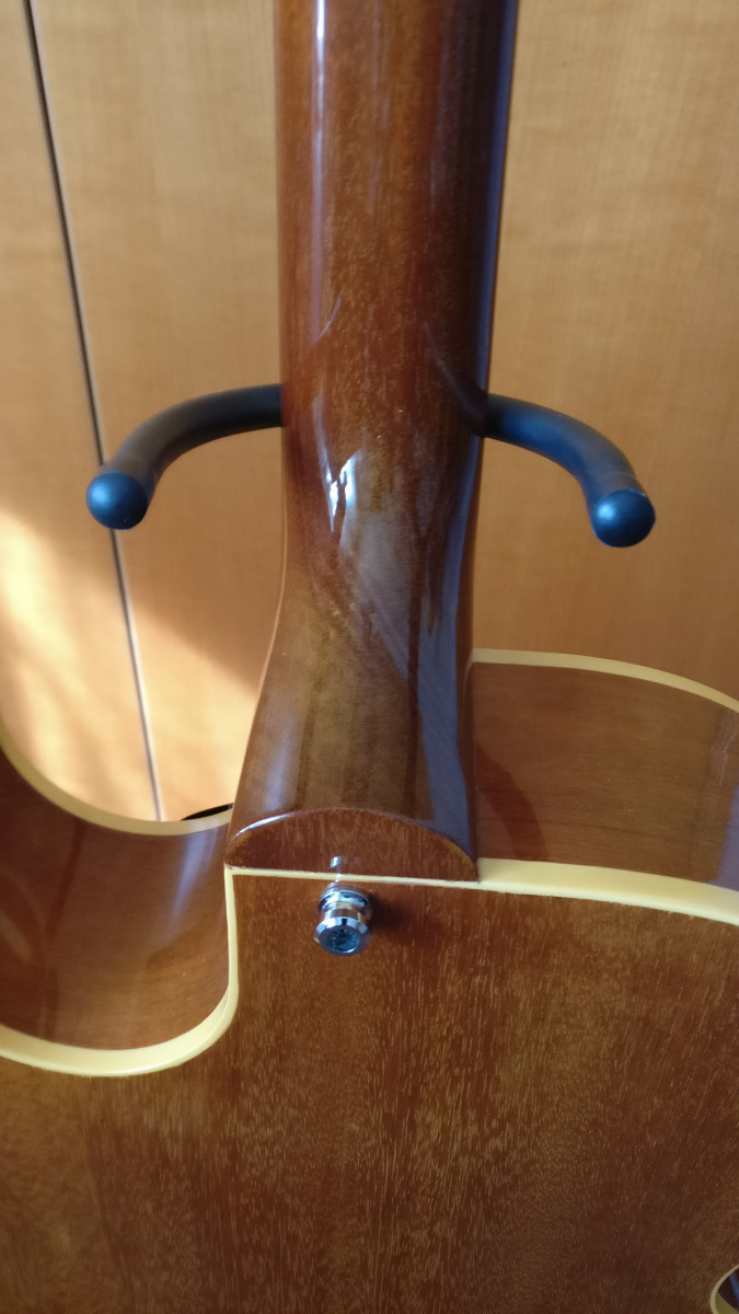 Help identify this 1990 Gibson ES-175 Mahogany-3765854-jpg