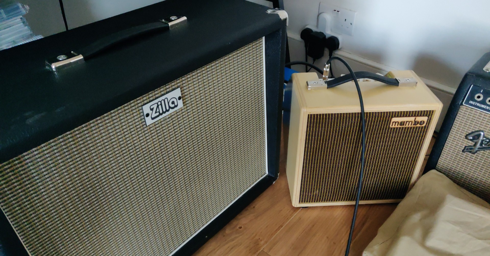 New cab: open Zilla 2x10 with a pair of G10 Vintage-304844157_575623284176049_4803196964632891706_n-jpg