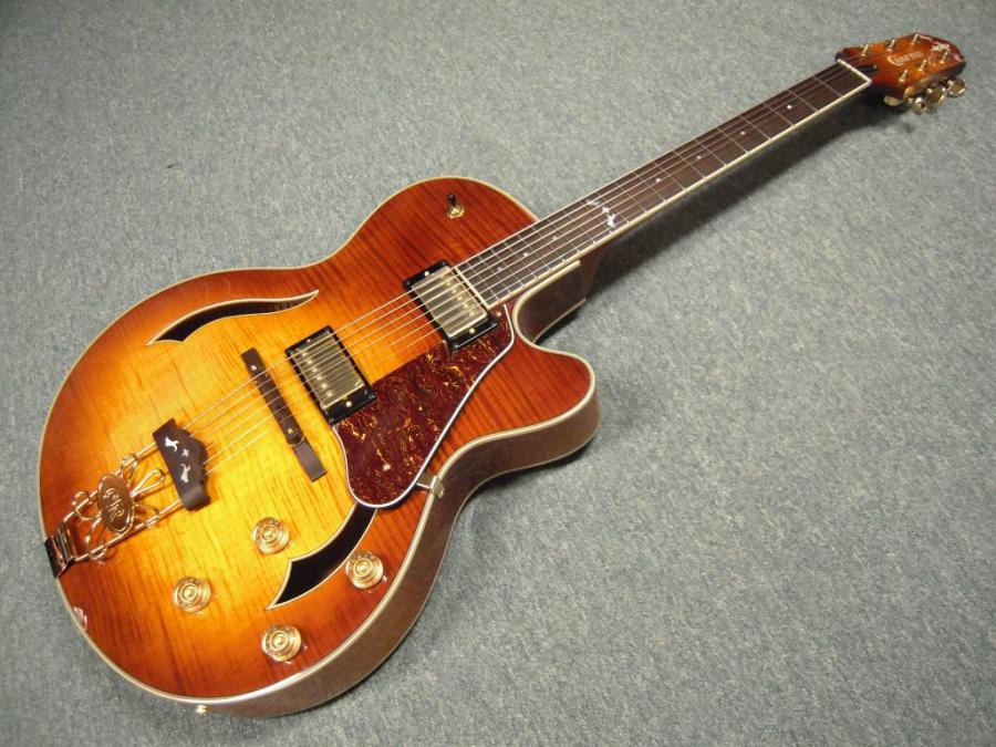 Non Traditional F-Hole Love-crafter-feg-780-jpg