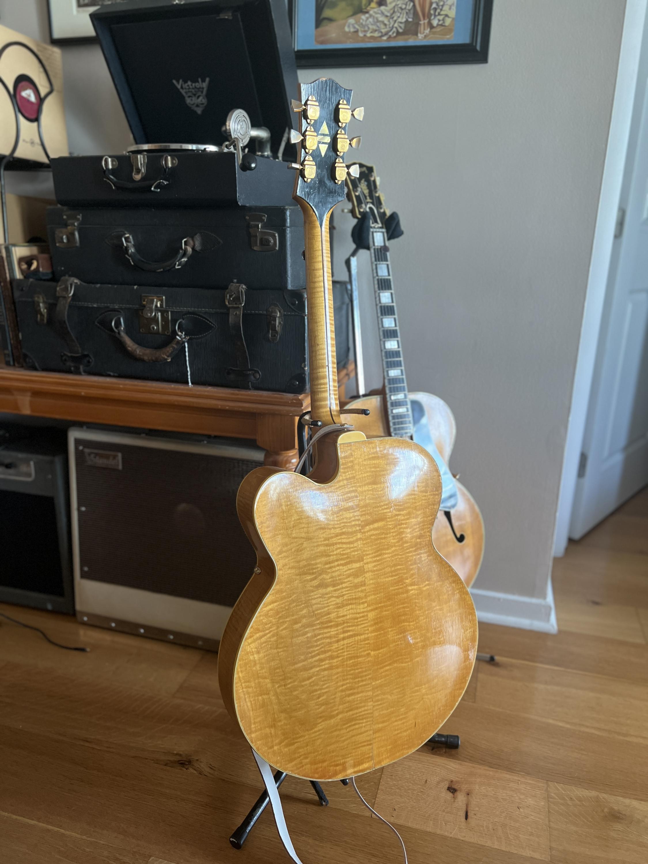 Please Help Me Choose A High End or Vintage Solid Carved Archtop Guitar-ad744e2e-ed5a-4048-883f-6910172bcd83-jpg