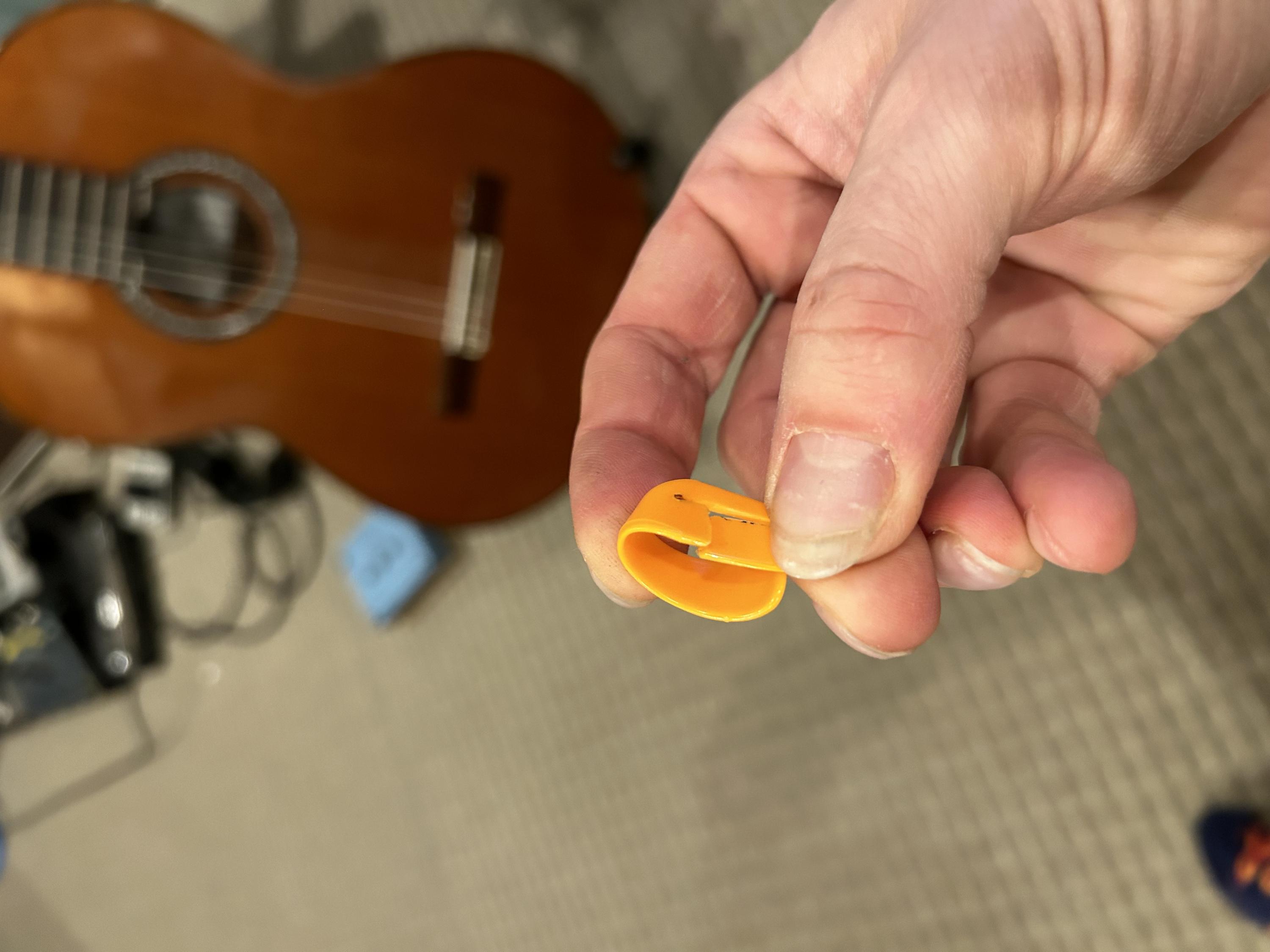 Anyone use a thumb pick for jazz