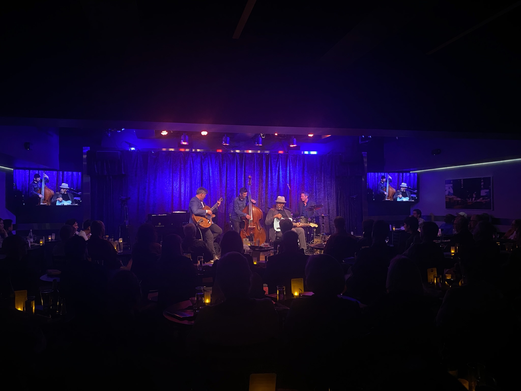 Frank Vignola's Guitar Night, an ongoing concert and livestream series-img_9092-jpeg