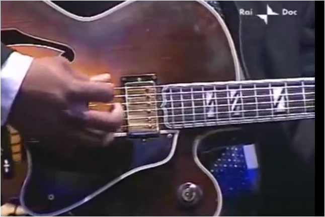 Benson Picking technique on Gibson L5 Wesmo-uuu-png