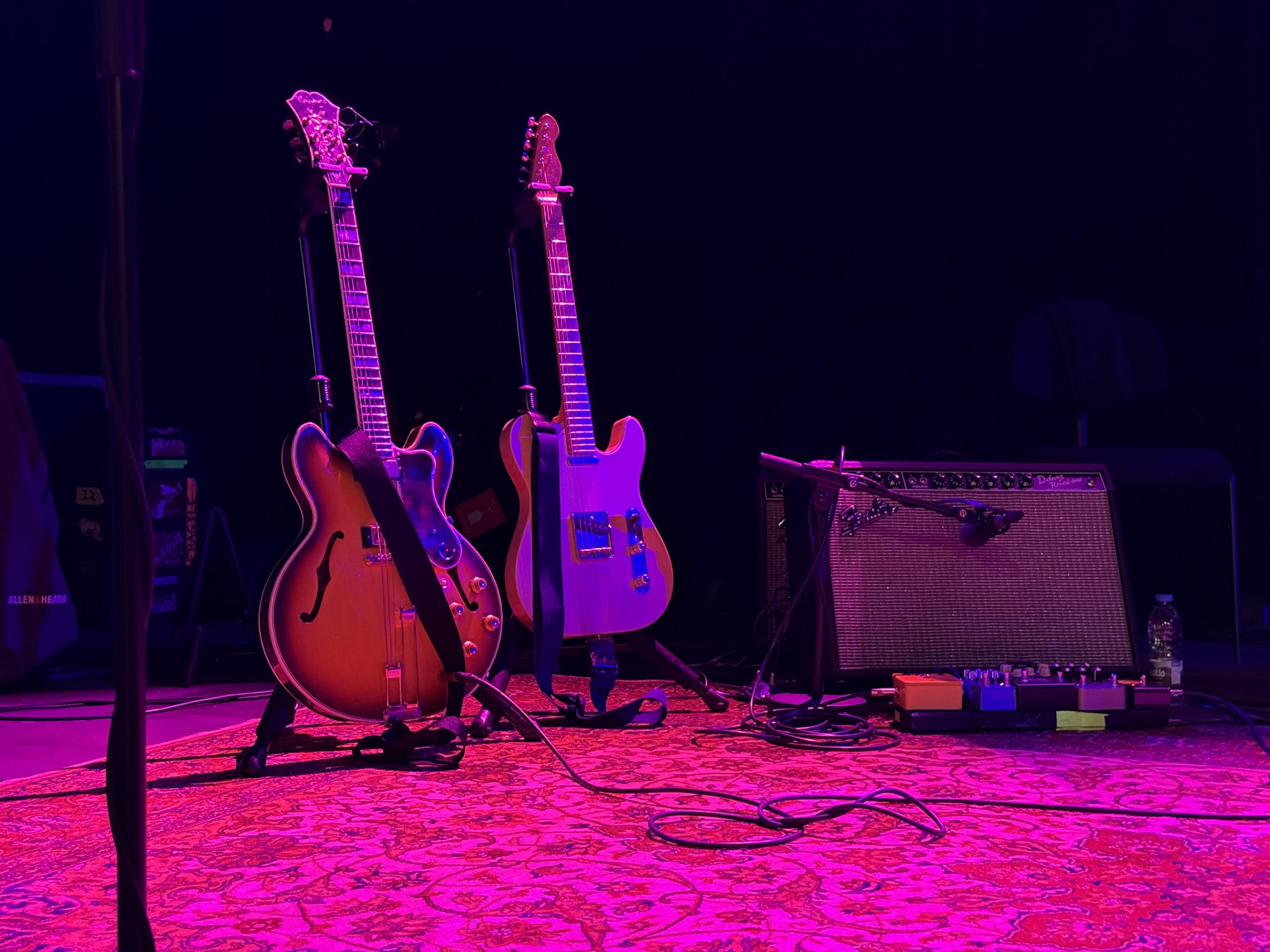 Saw Julian Lage yesterday-lage-guitars-jpg