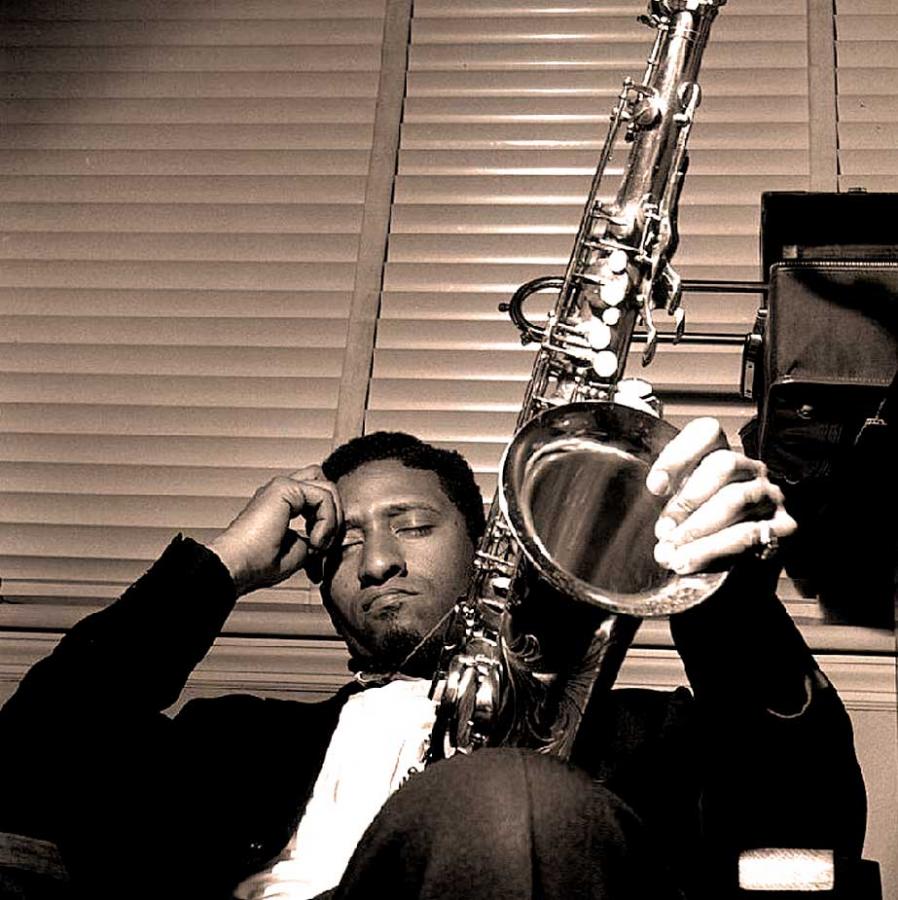 White musicians lagging behind the beat-sr-jpg
