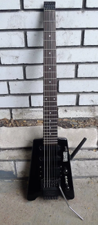 Used Hohner Professional G3T black 6 string guitar-whole-guitar-front-vieuw-png