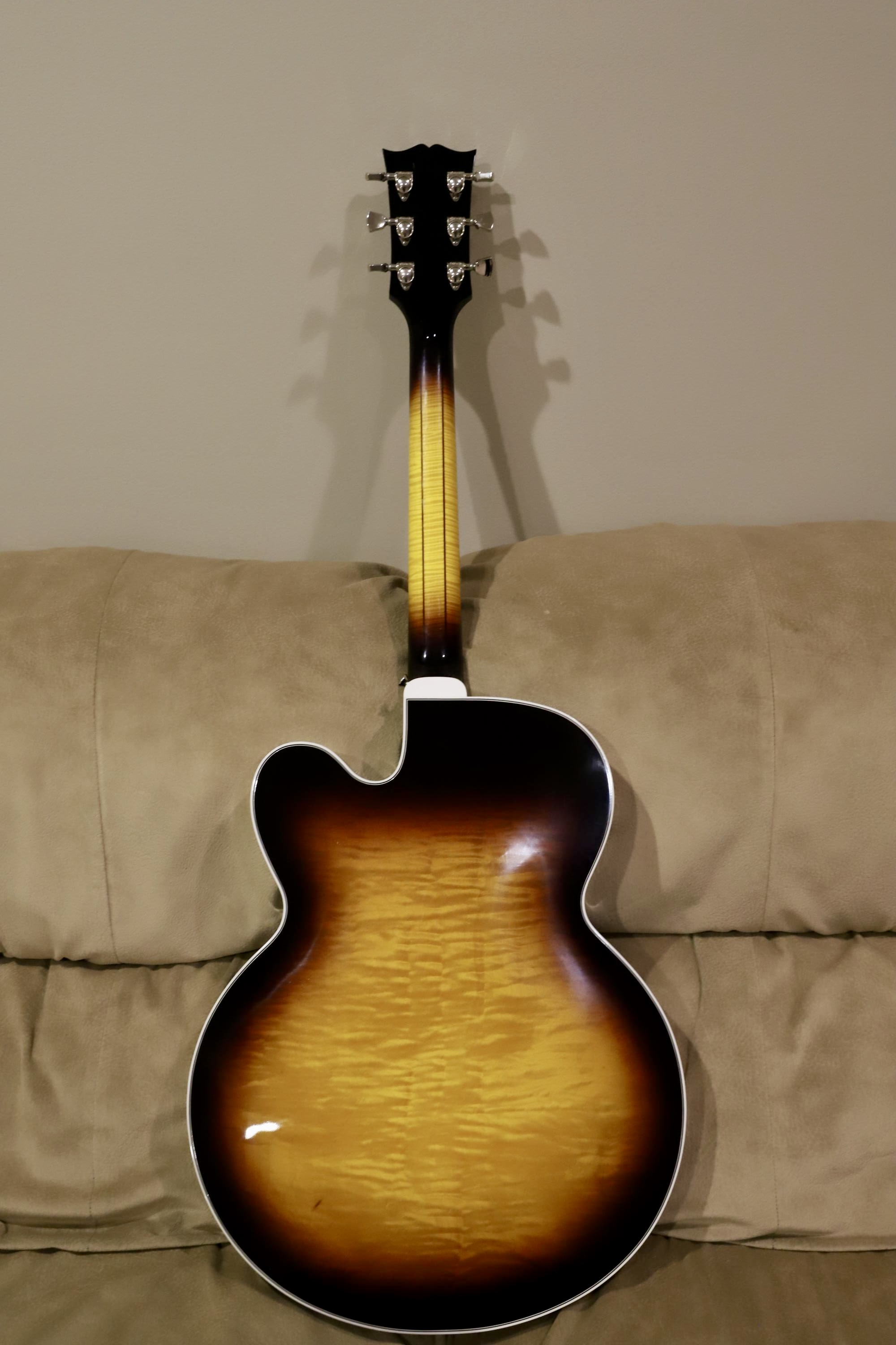 [No Longer For Sale] 2013 Gibson Custom Crimson Tal Farlow Archtop Guitar VSB-img_2677-jpeg