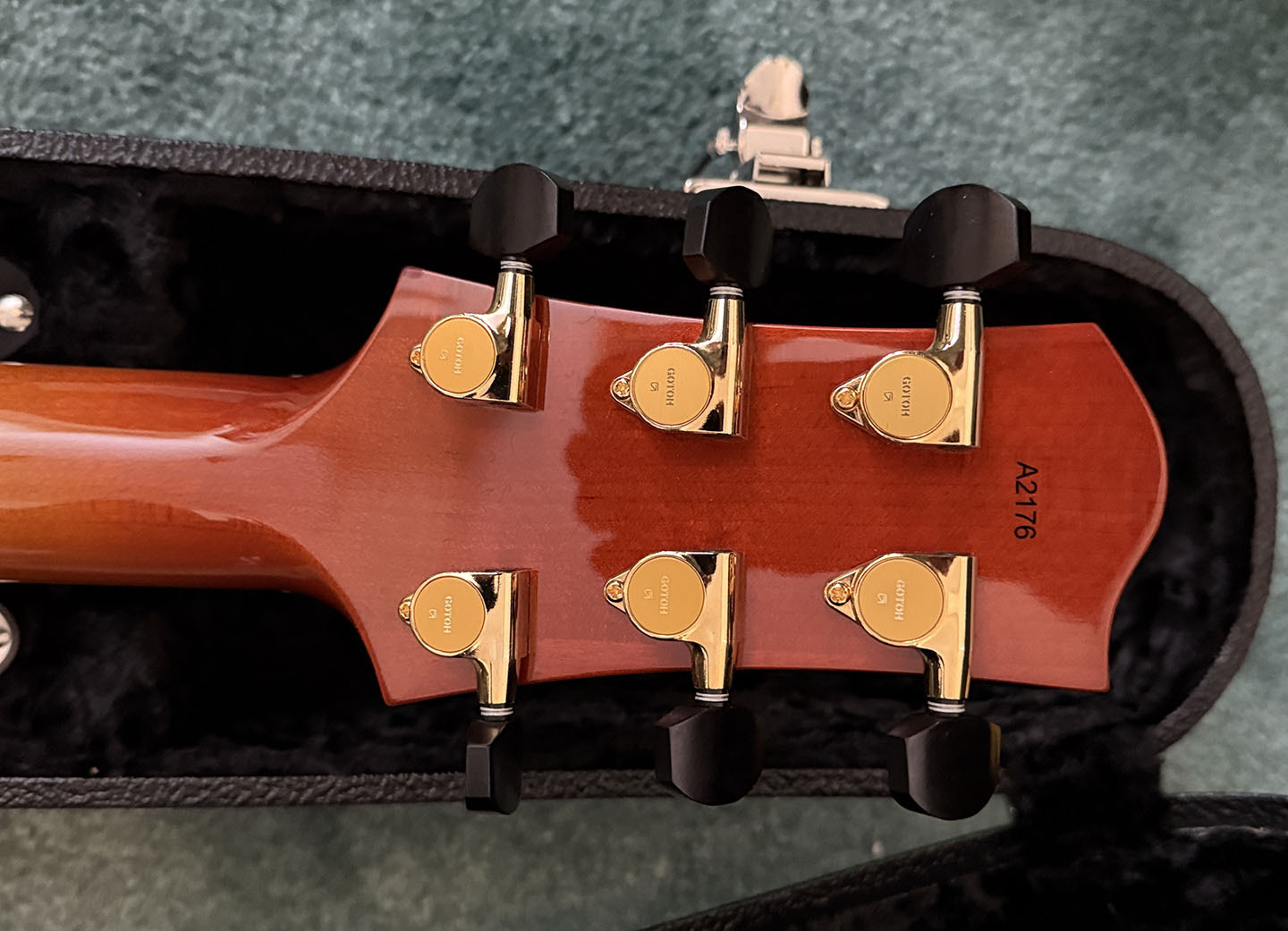 2023 Sadowsky Jim Hall - 95 OUT THE DOOR-sad-hewad-back-jpg