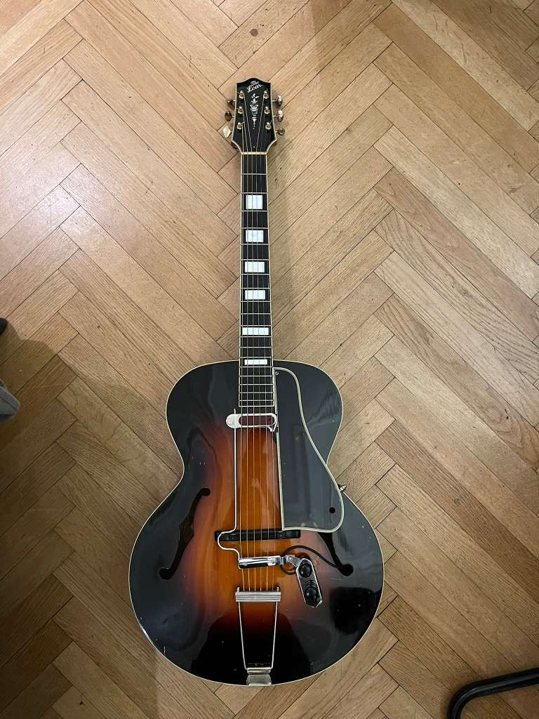 Reduced: The Loar 700 Archtop (incl. DeArmond Pickup)-1256_1805963113-jpg