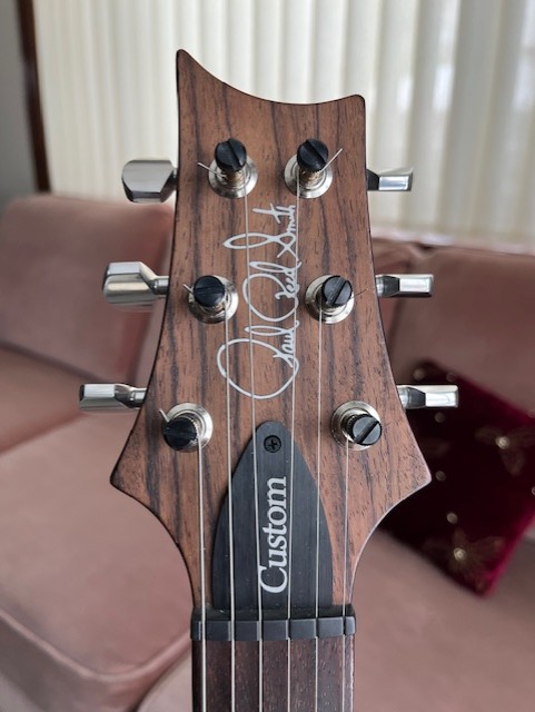 PRS Custom 24 Piezo-3-headstock-front-jpg